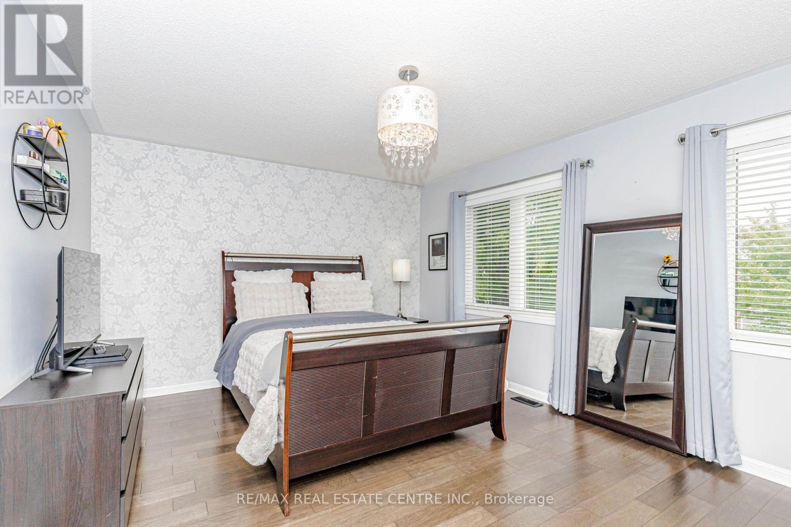 12 Dunning Drive Property Photo 24