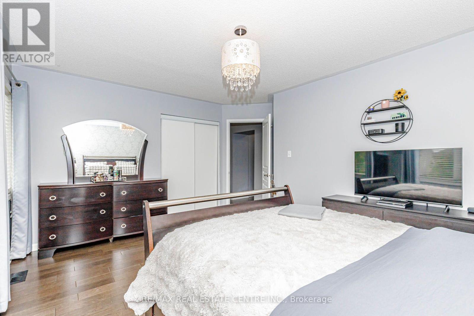 12 Dunning Drive Property Photo 25