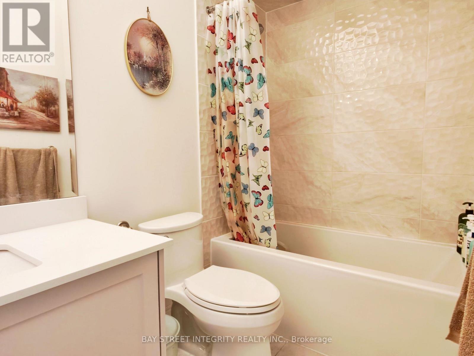 211 Hillsview Drive Property Photo 17