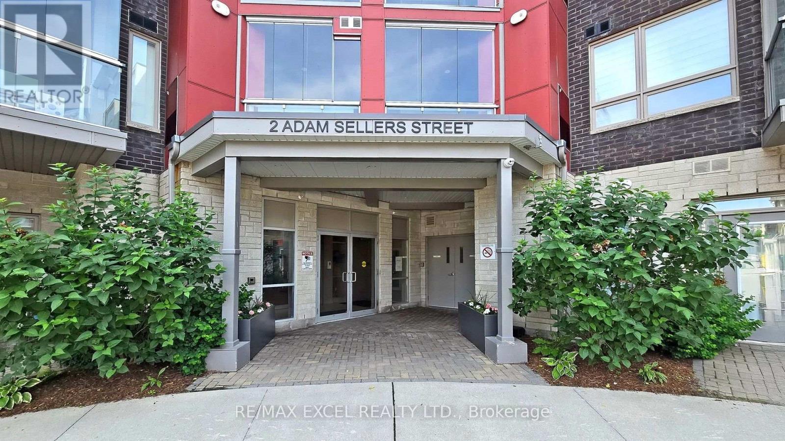 103 - 2 Adam Sellers Street Property Photo 3