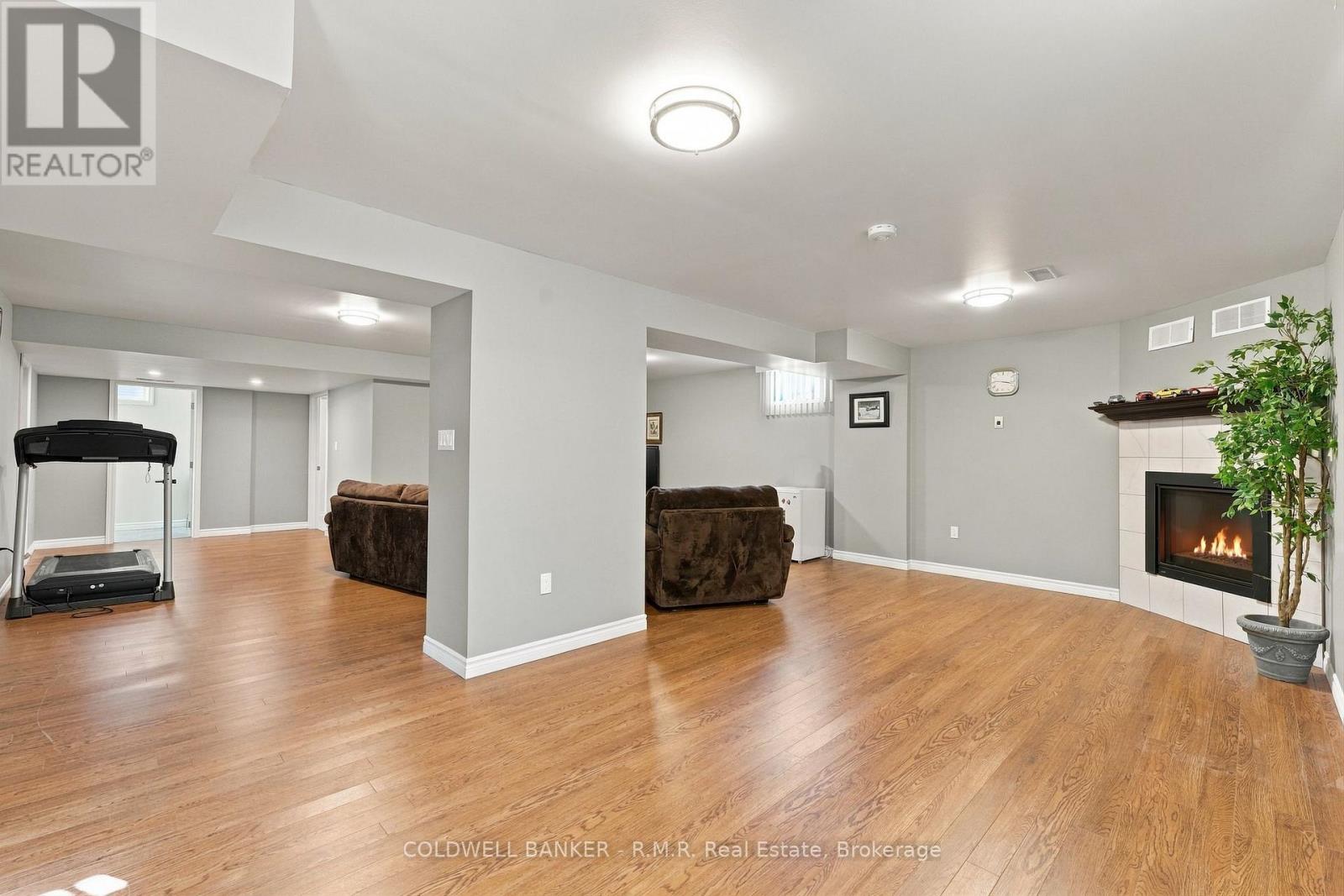 3 Pollock Avenue Property Photo 30