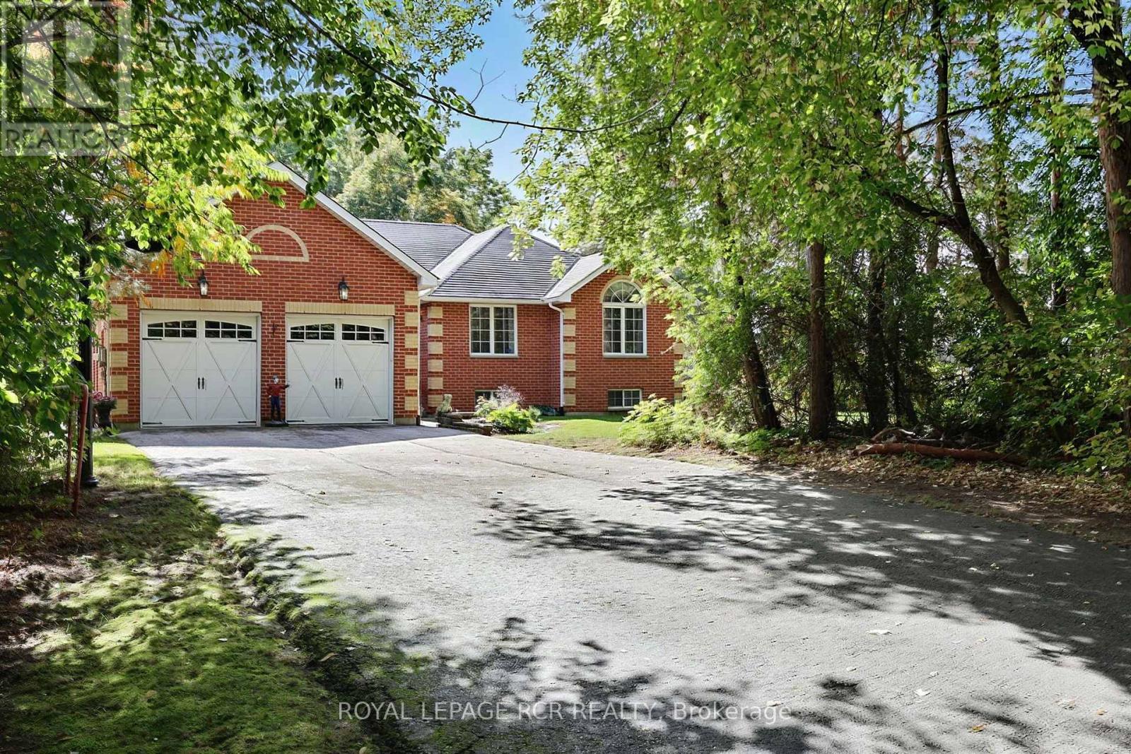 11 Fisher Drive Property Photo 1