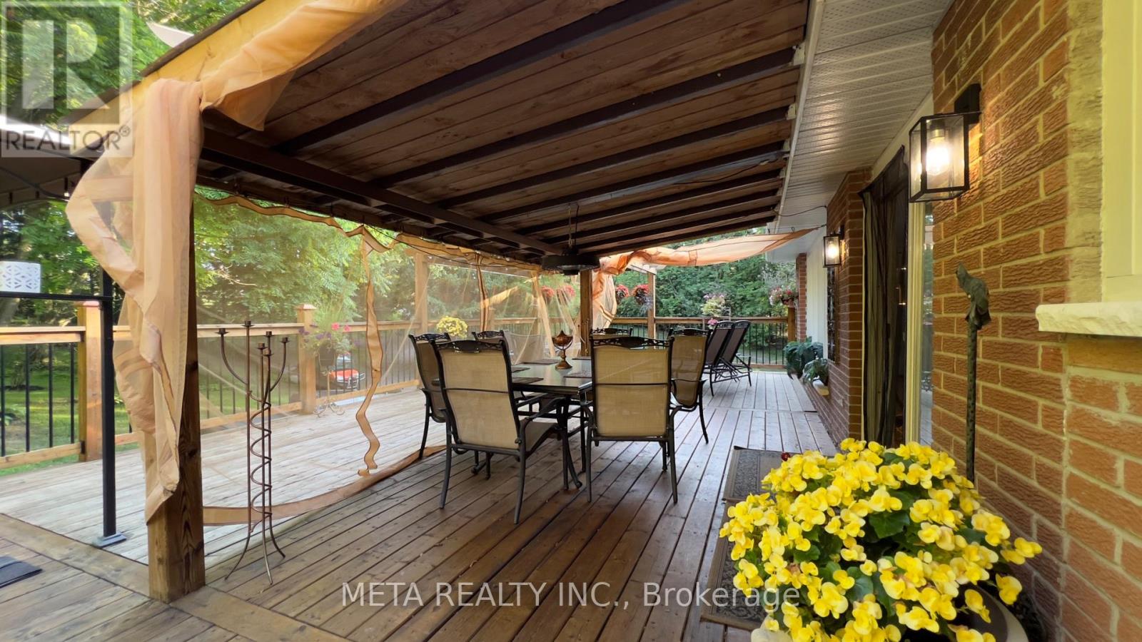 5653 7th Line Property Photo 42