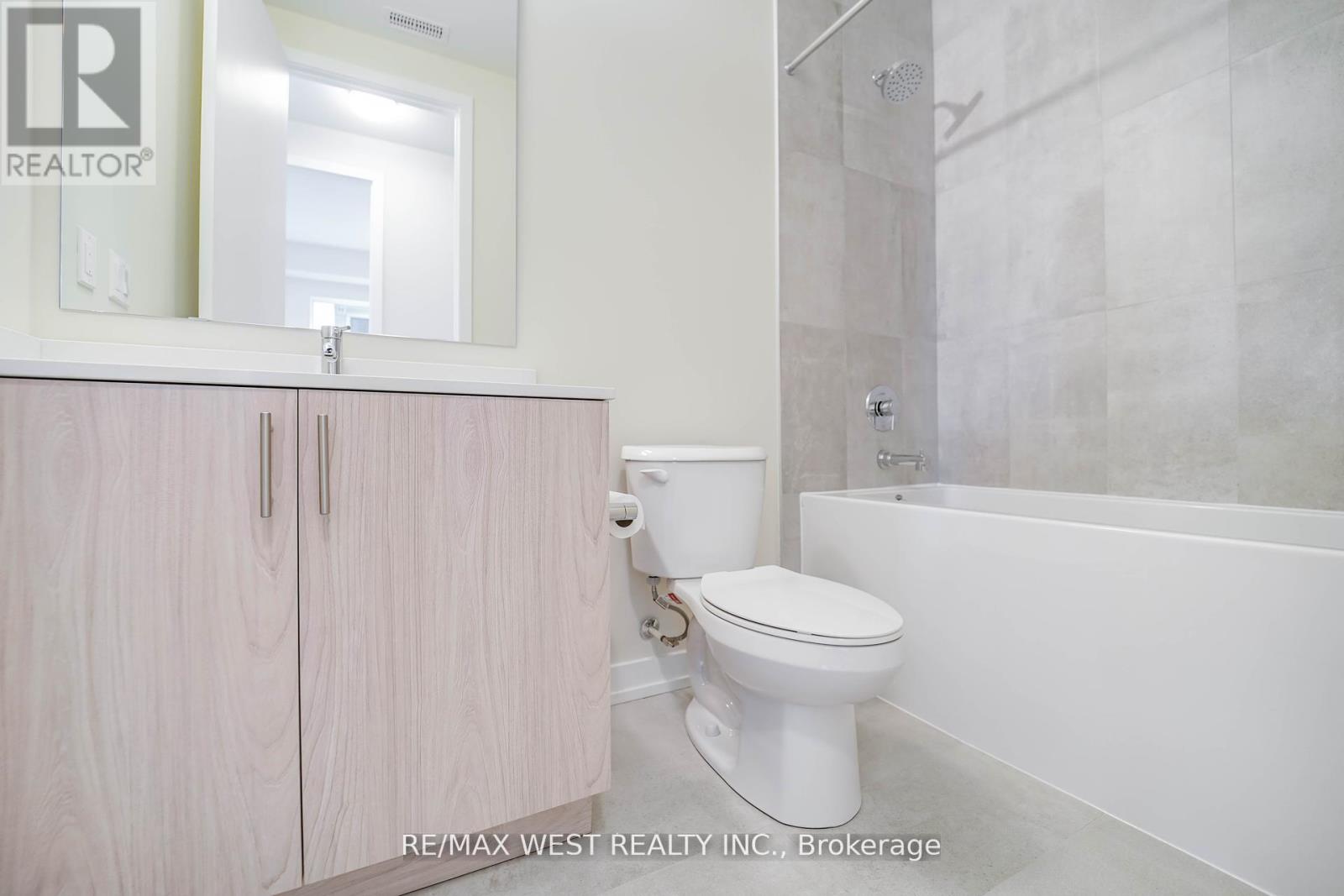 B103 - 65 Saigon Drive Property Photo 8
