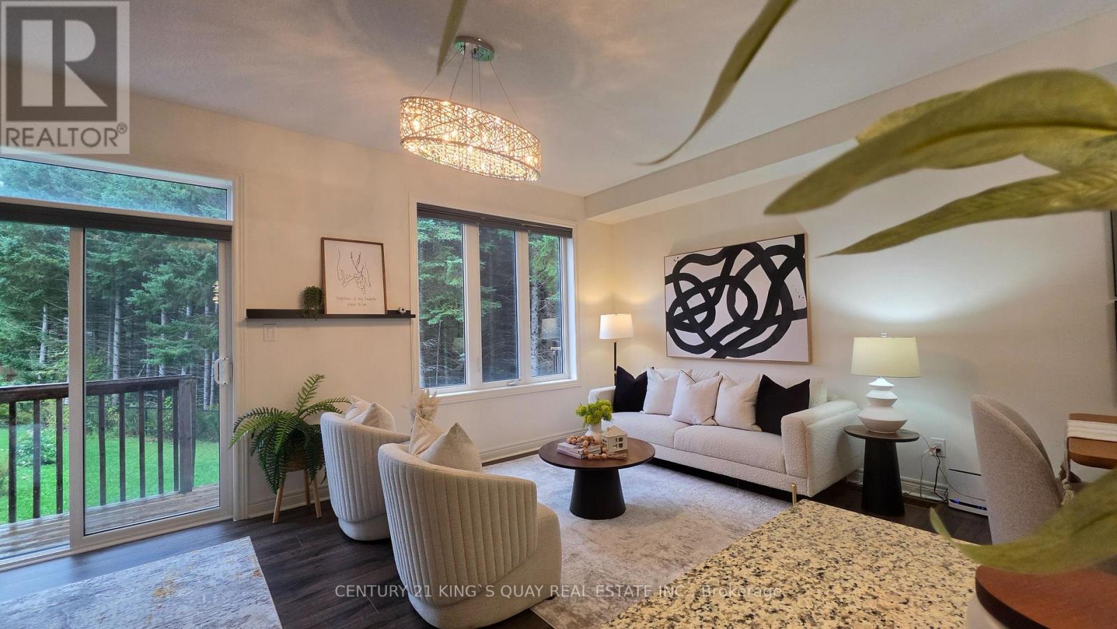 360 William Graham Drive Property Photo 9