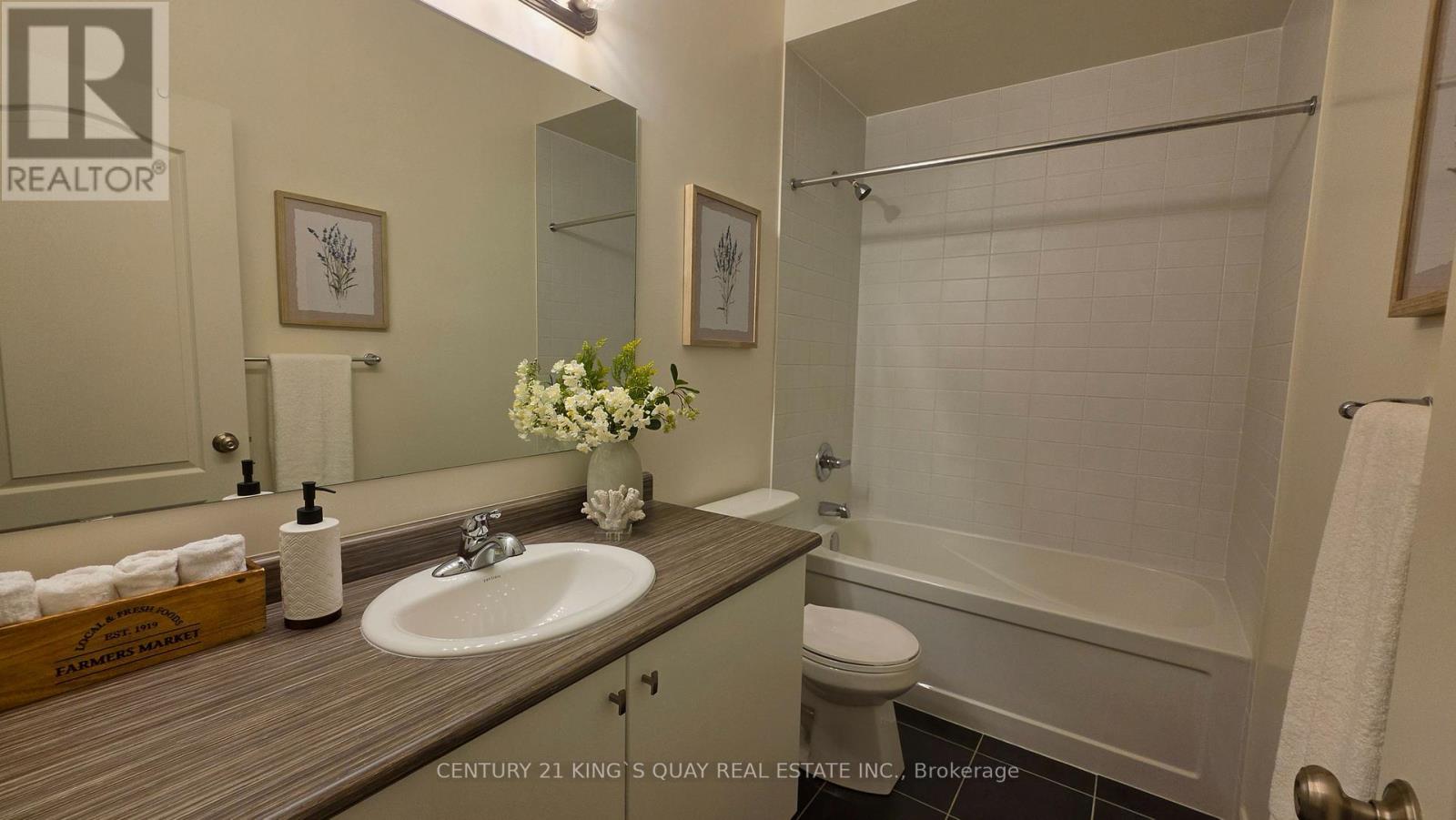 360 William Graham Drive Property Photo 22