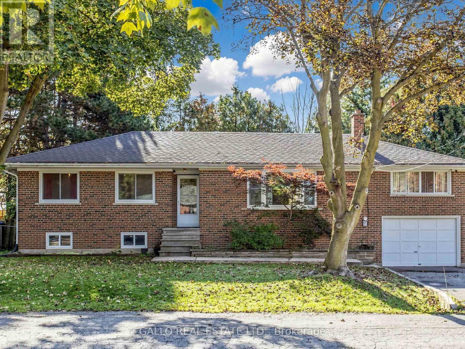 340 Boyer Street Property Photo 1