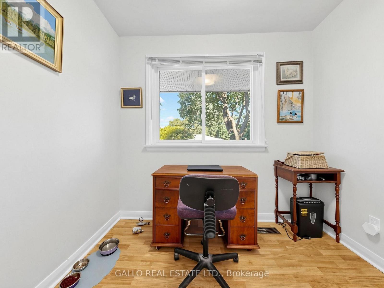 340 Boyer Street Property Photo 16