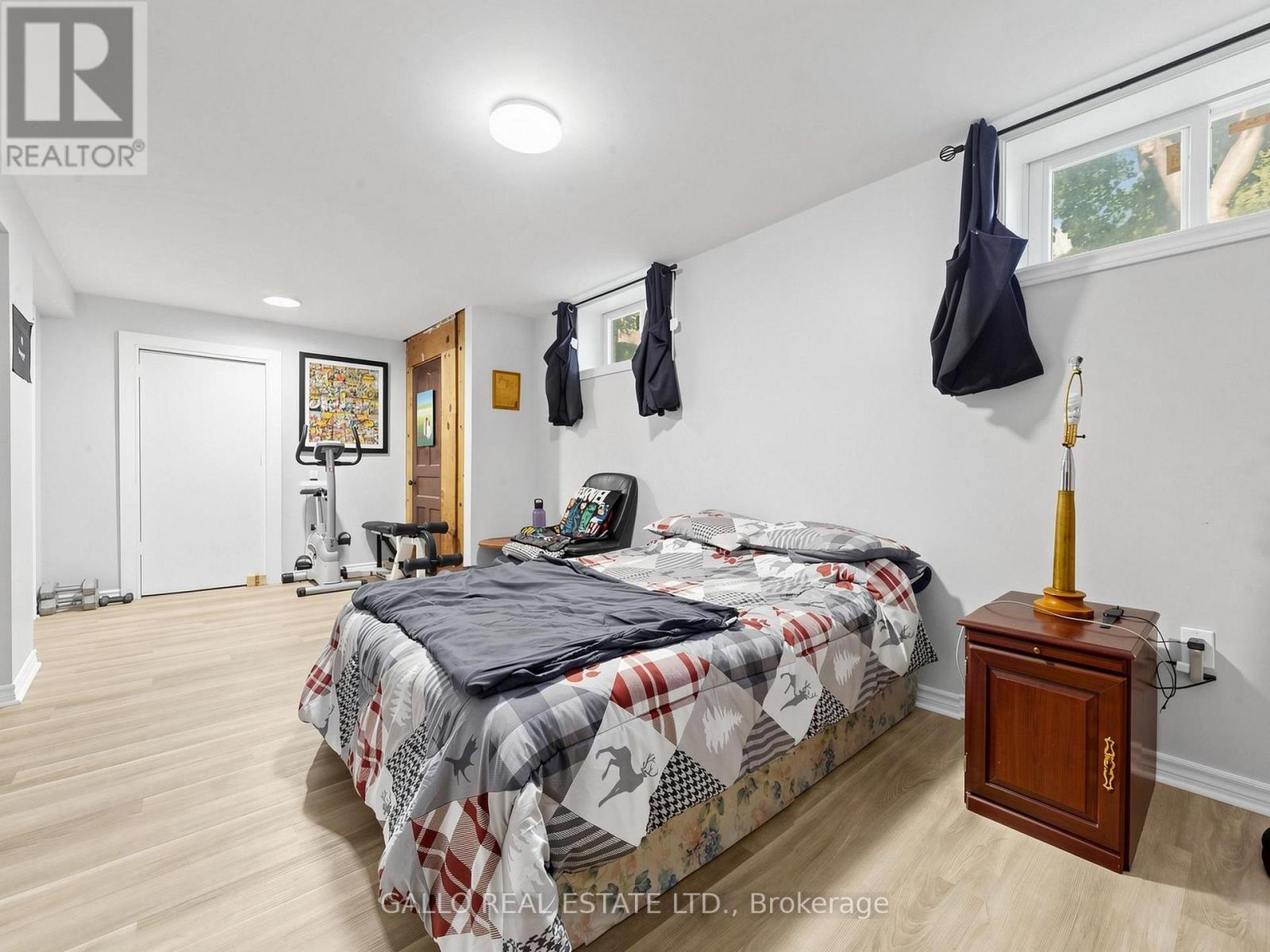 340 Boyer Street Property Photo 18