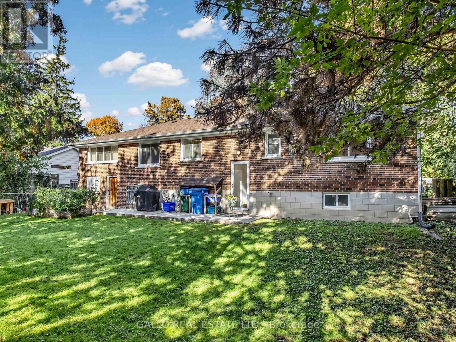 340 Boyer Street Property Photo 19