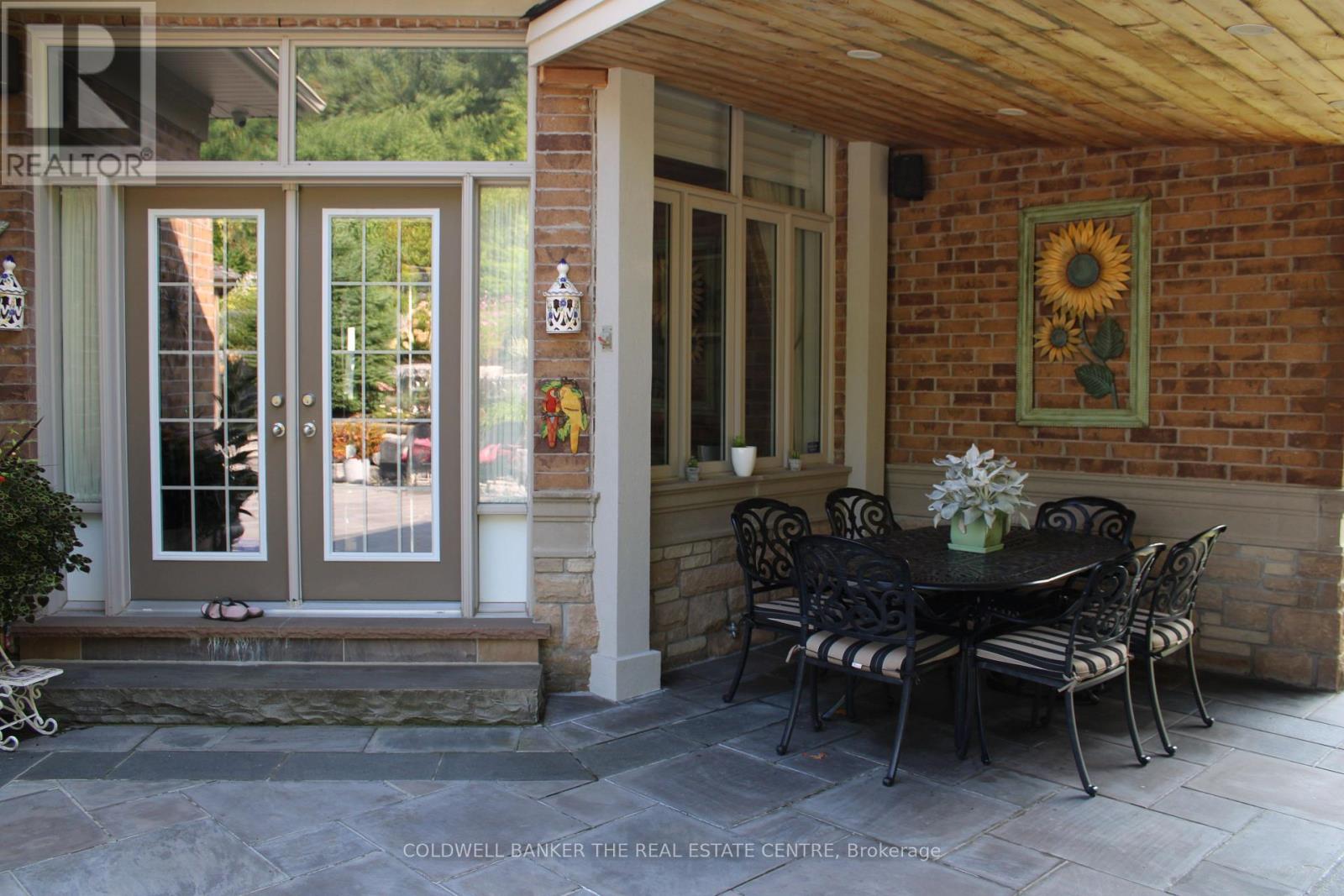 20 Aubrietia Court Property Photo 7