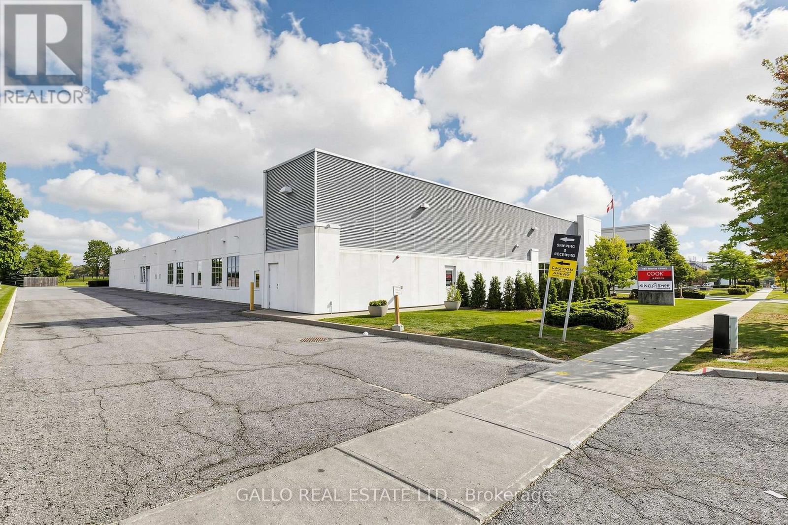 165 Mostar Street Property Photo 4
