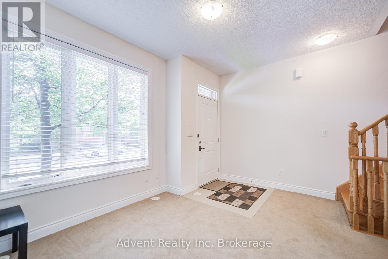 249 South Park Road Property Photo 2