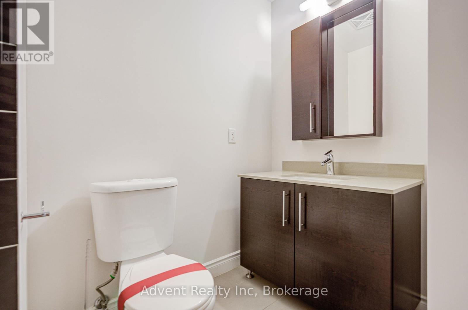 249 South Park Road Property Photo 6