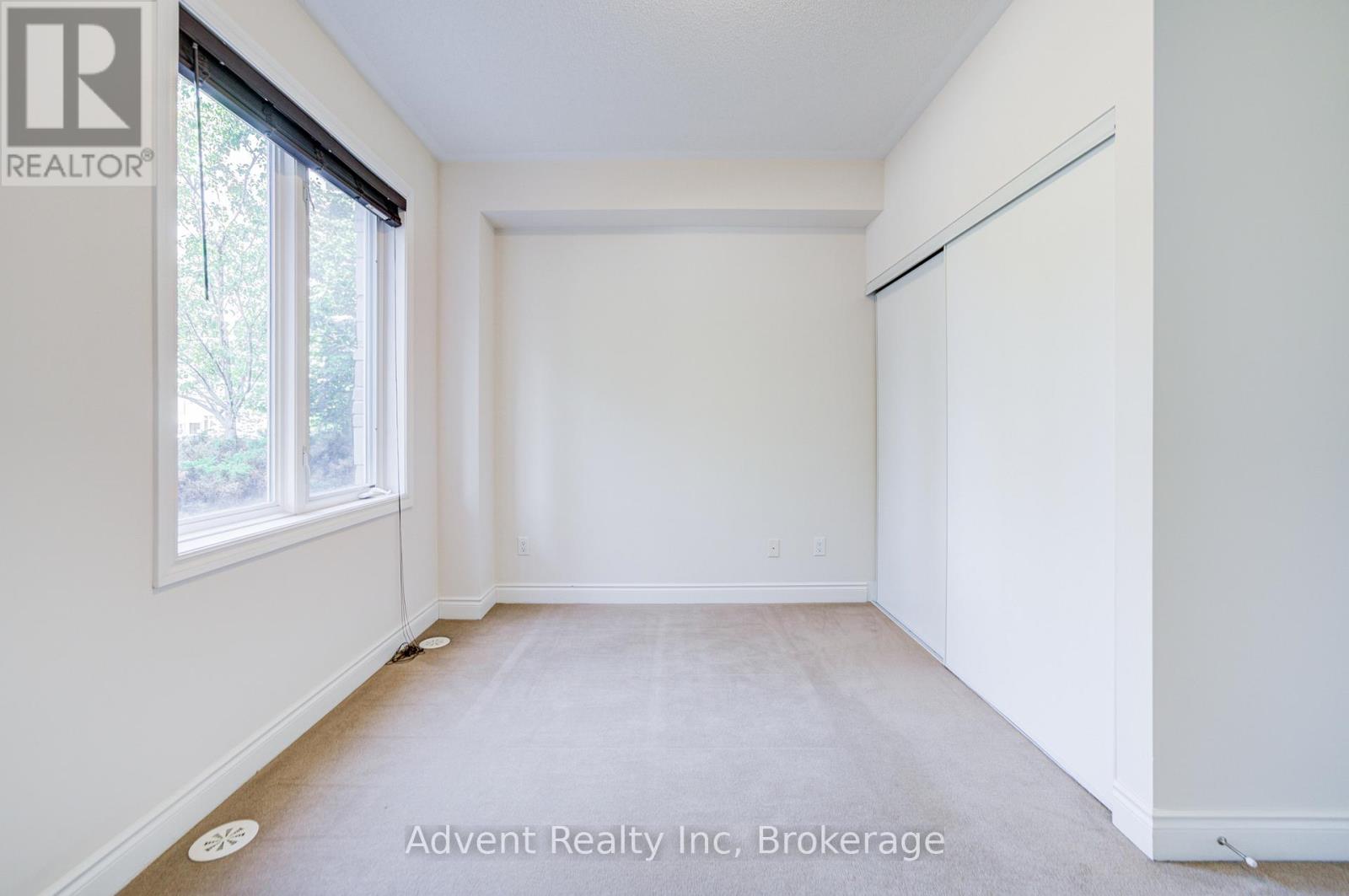 249 South Park Road Property Photo 7
