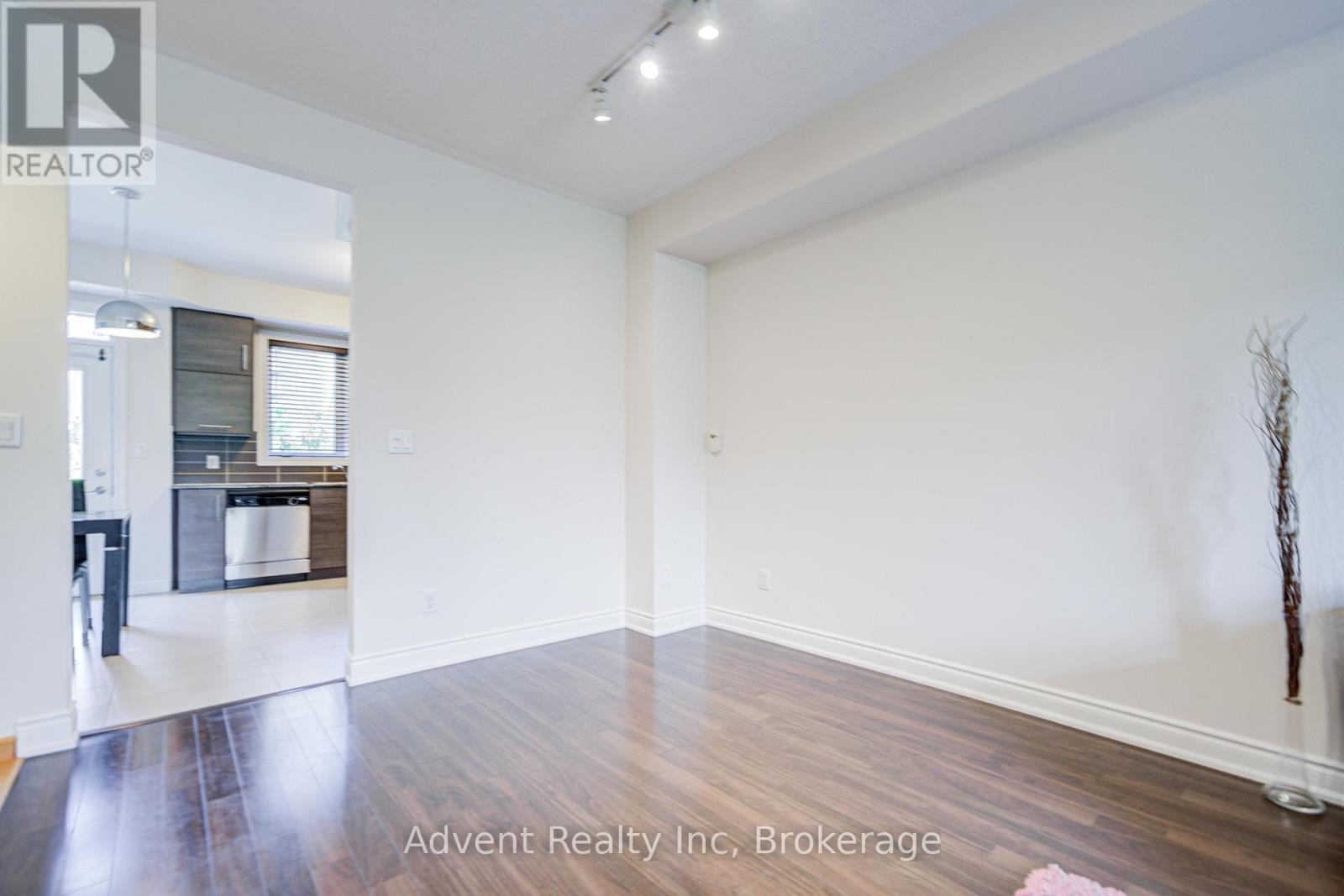 249 South Park Road Property Photo 15
