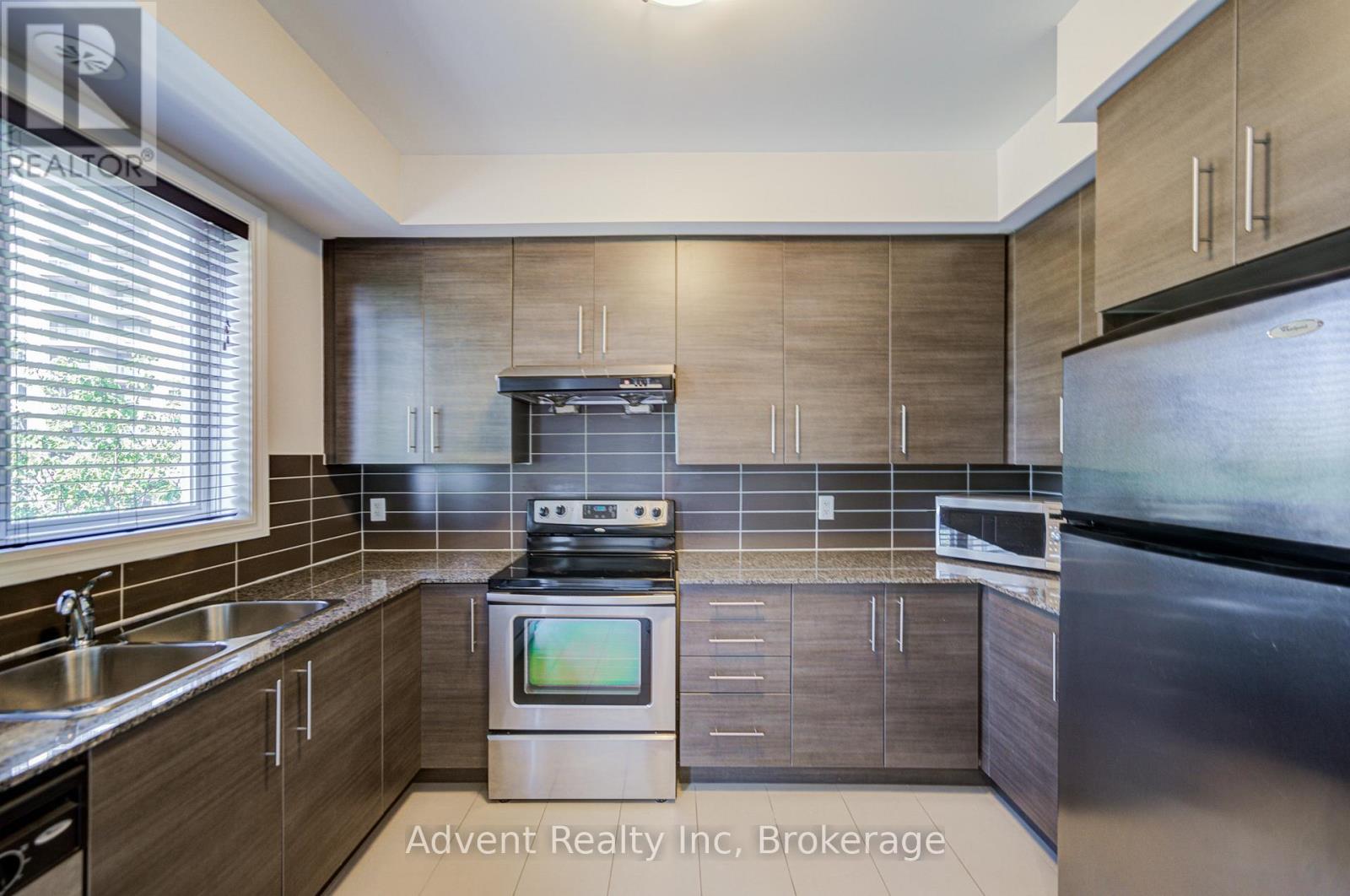 249 South Park Road Property Photo 17