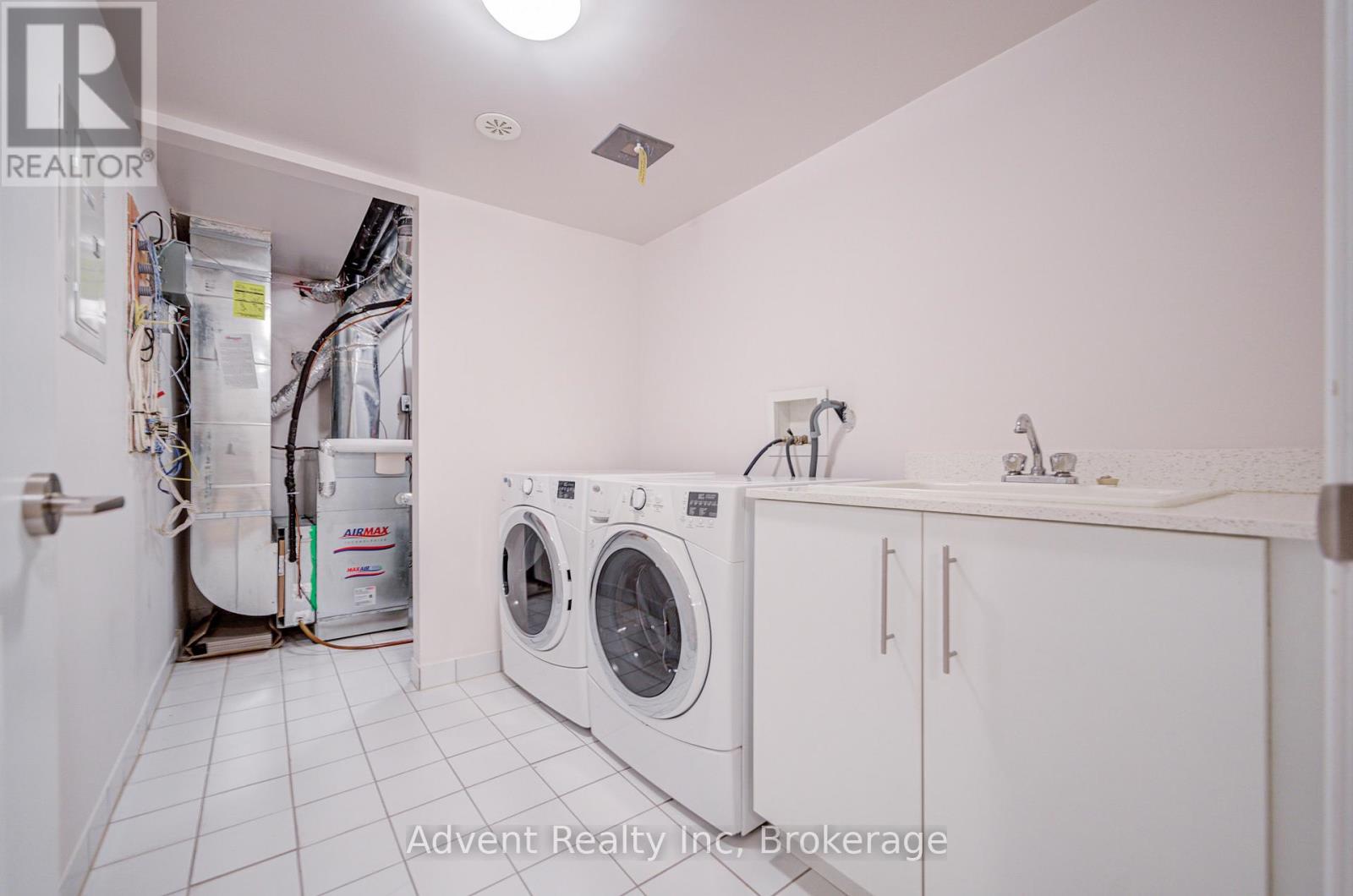 249 South Park Road Property Photo 36