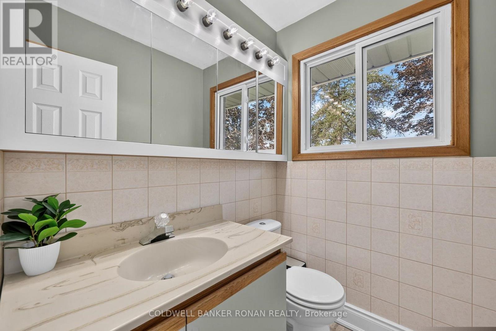 8799 Highway 89 Property Photo 14