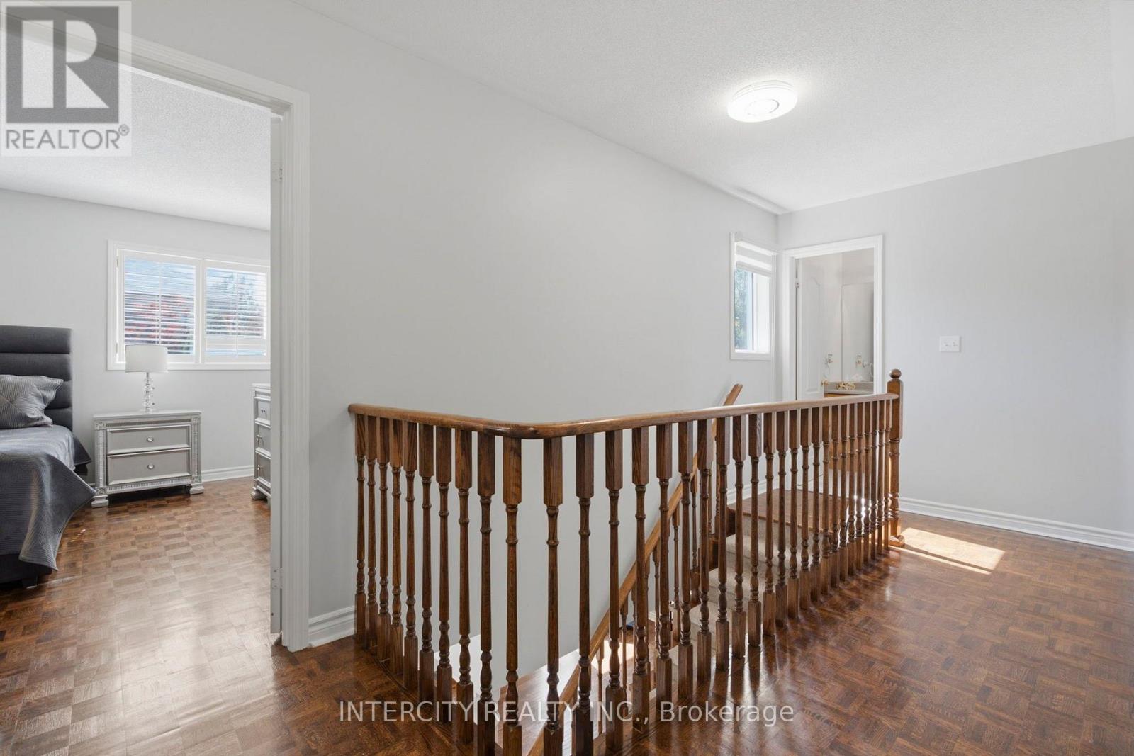 93 Chalone Crescent Property Photo 20