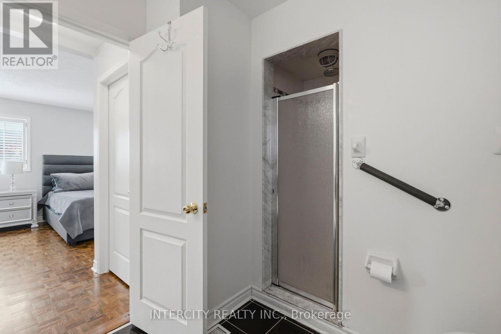 93 Chalone Crescent Property Photo 23