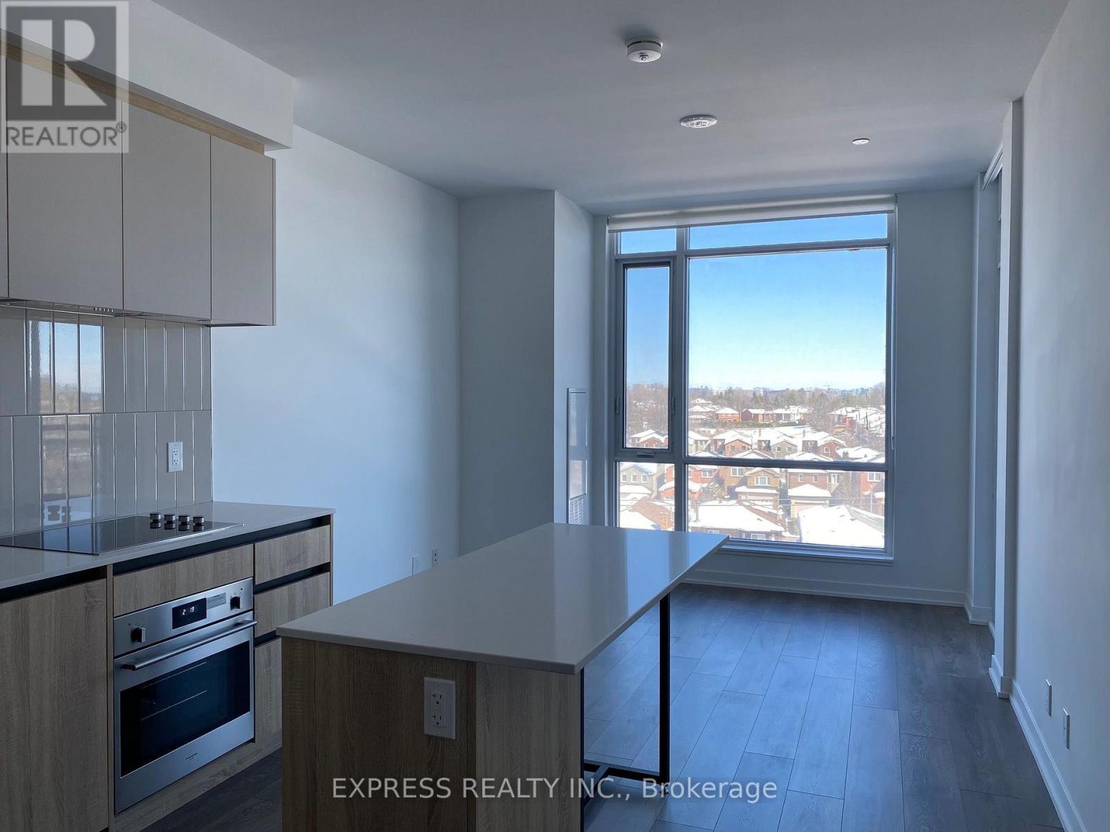 608 - 7950 BATHURST STREET Property Photo 1