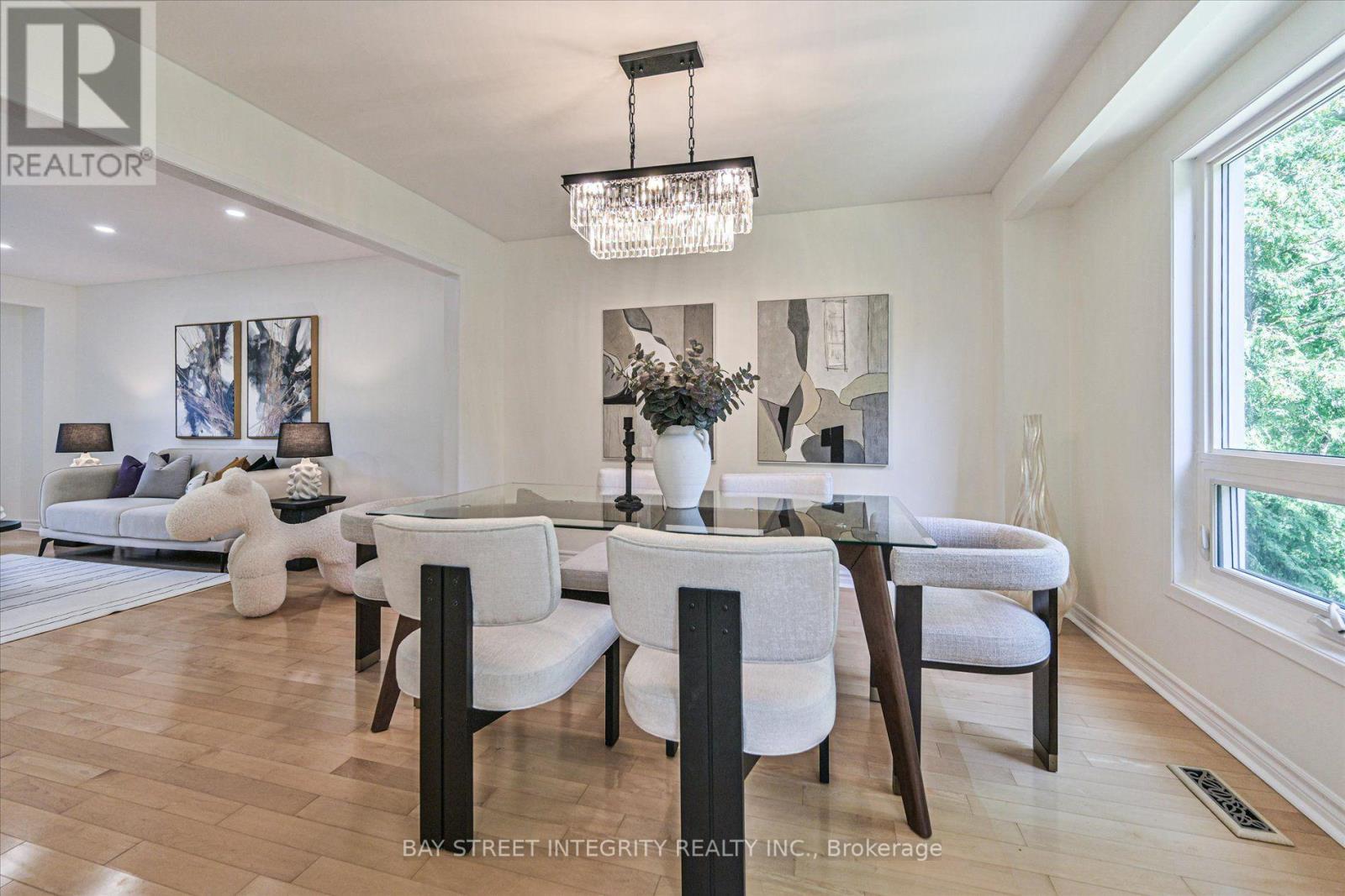 151 Old Surrey Lane Property Photo 8