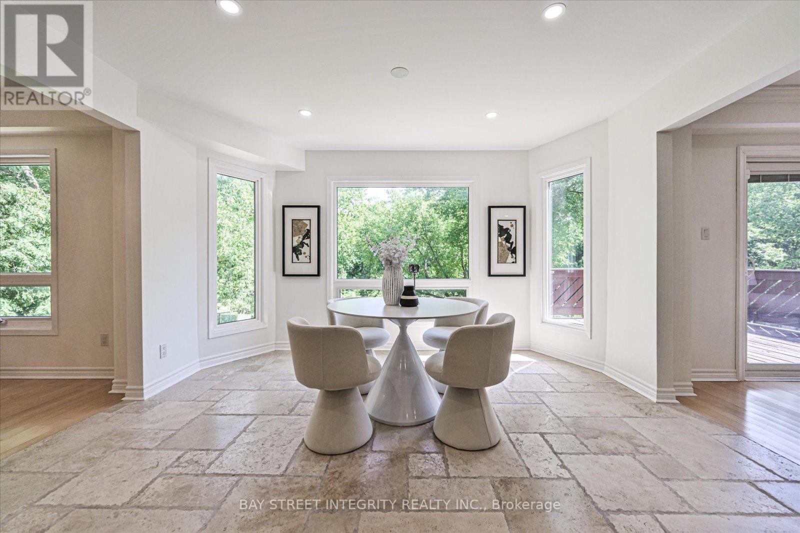 151 Old Surrey Lane Property Photo 10