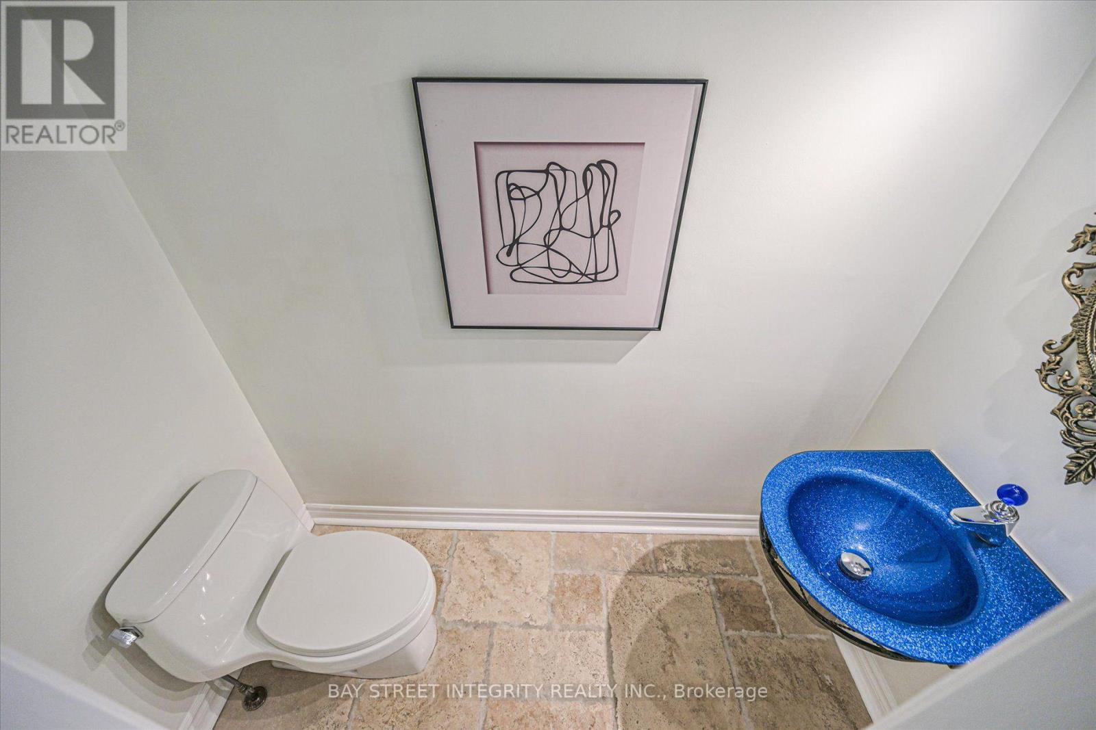 151 Old Surrey Lane Property Photo 18