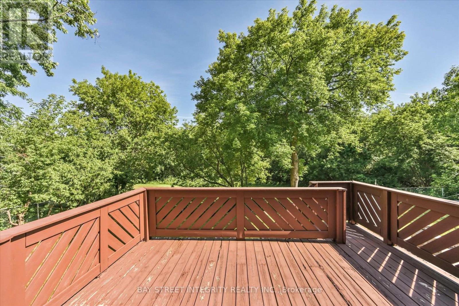 151 Old Surrey Lane Property Photo 40