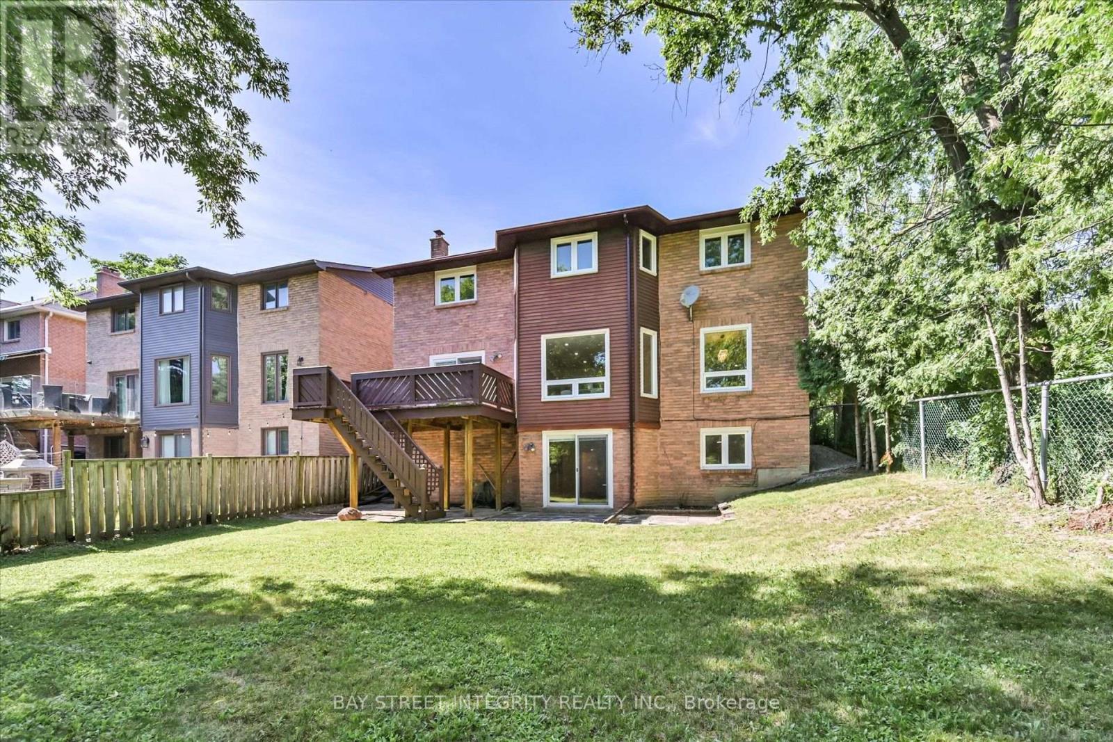 151 Old Surrey Lane Property Photo 44