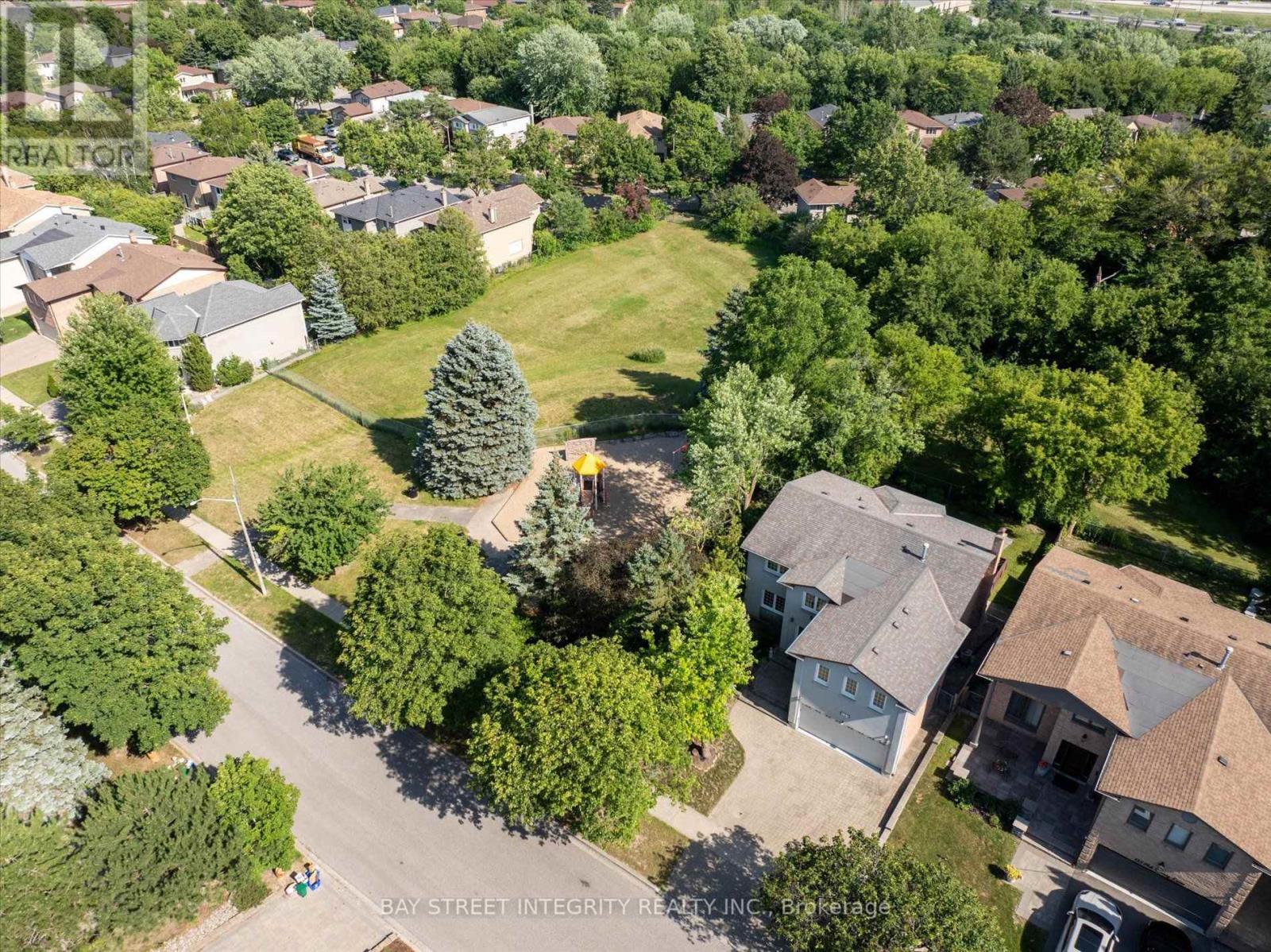 151 Old Surrey Lane Property Photo 47