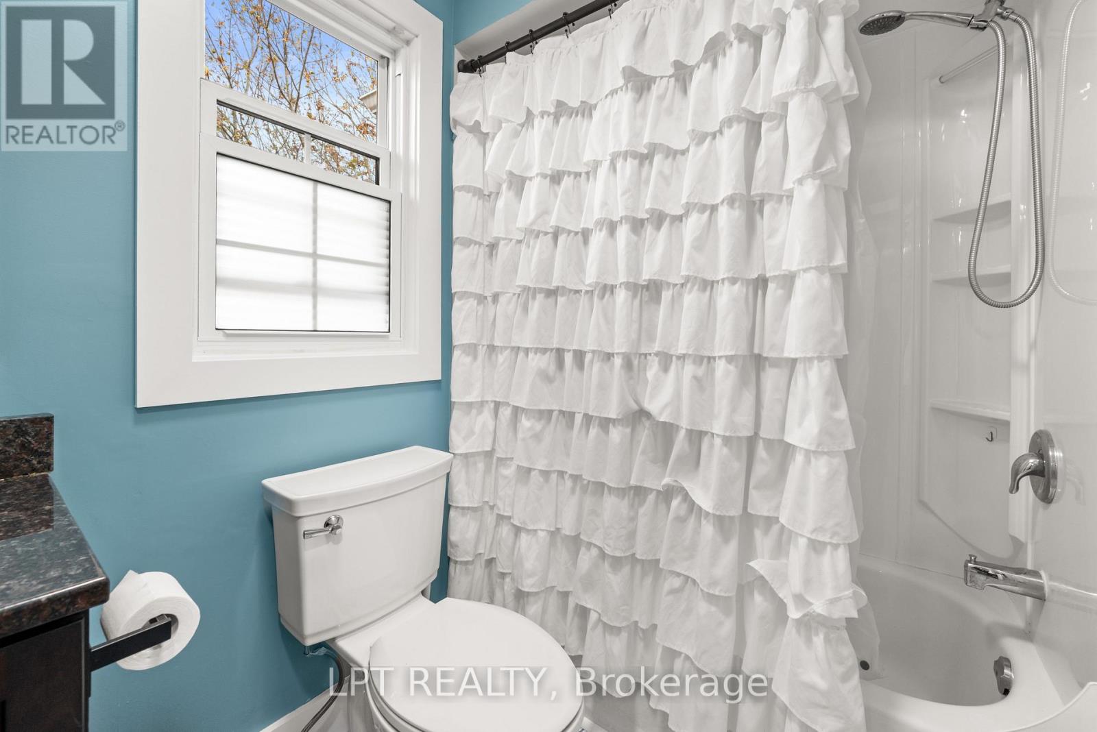 2730 Dempster Avenue Property Photo 26