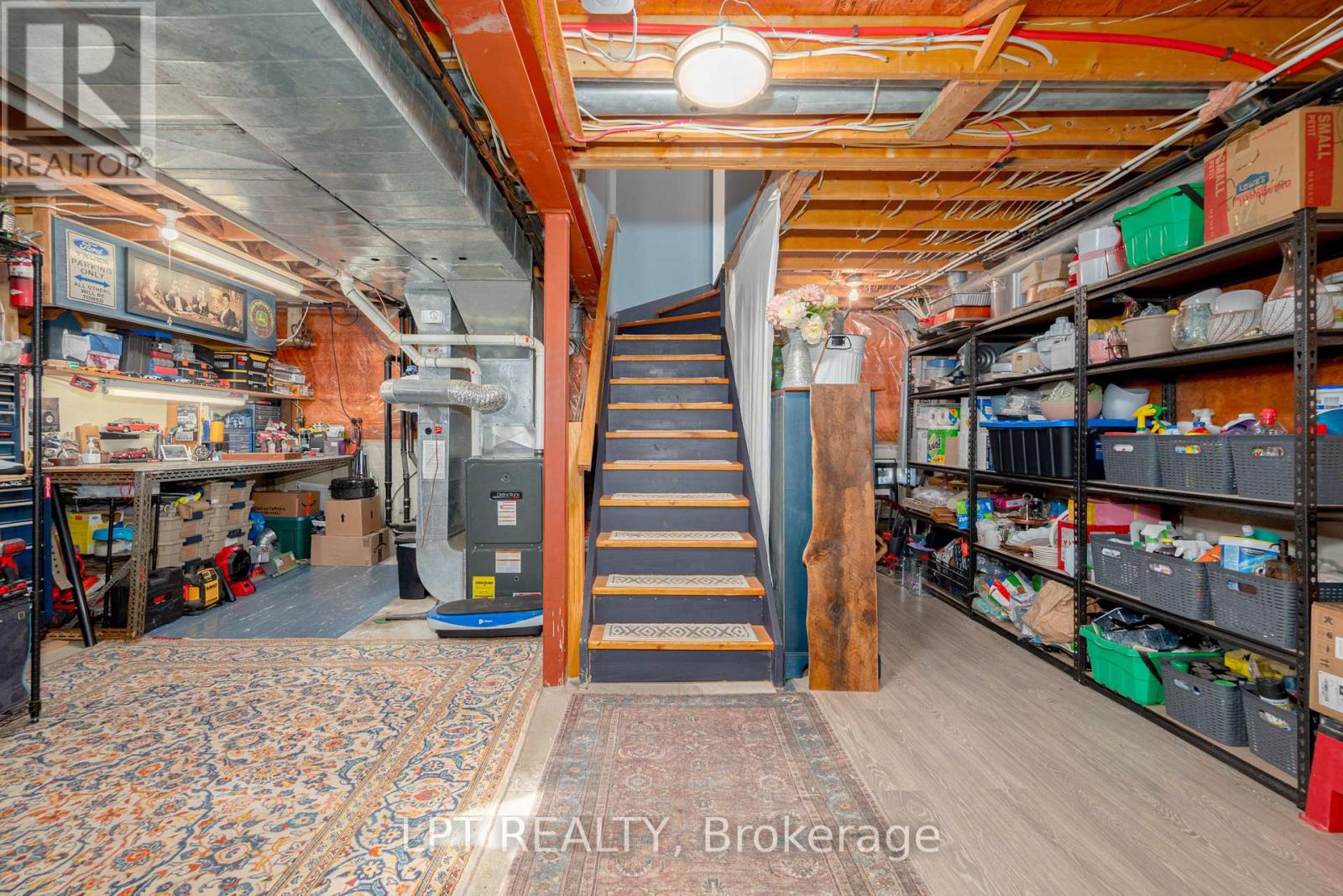 2730 Dempster Avenue Property Photo 28
