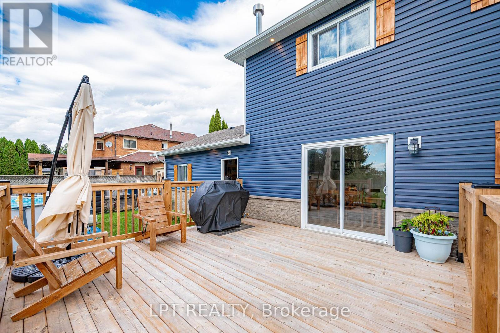 2730 Dempster Avenue Property Photo 35