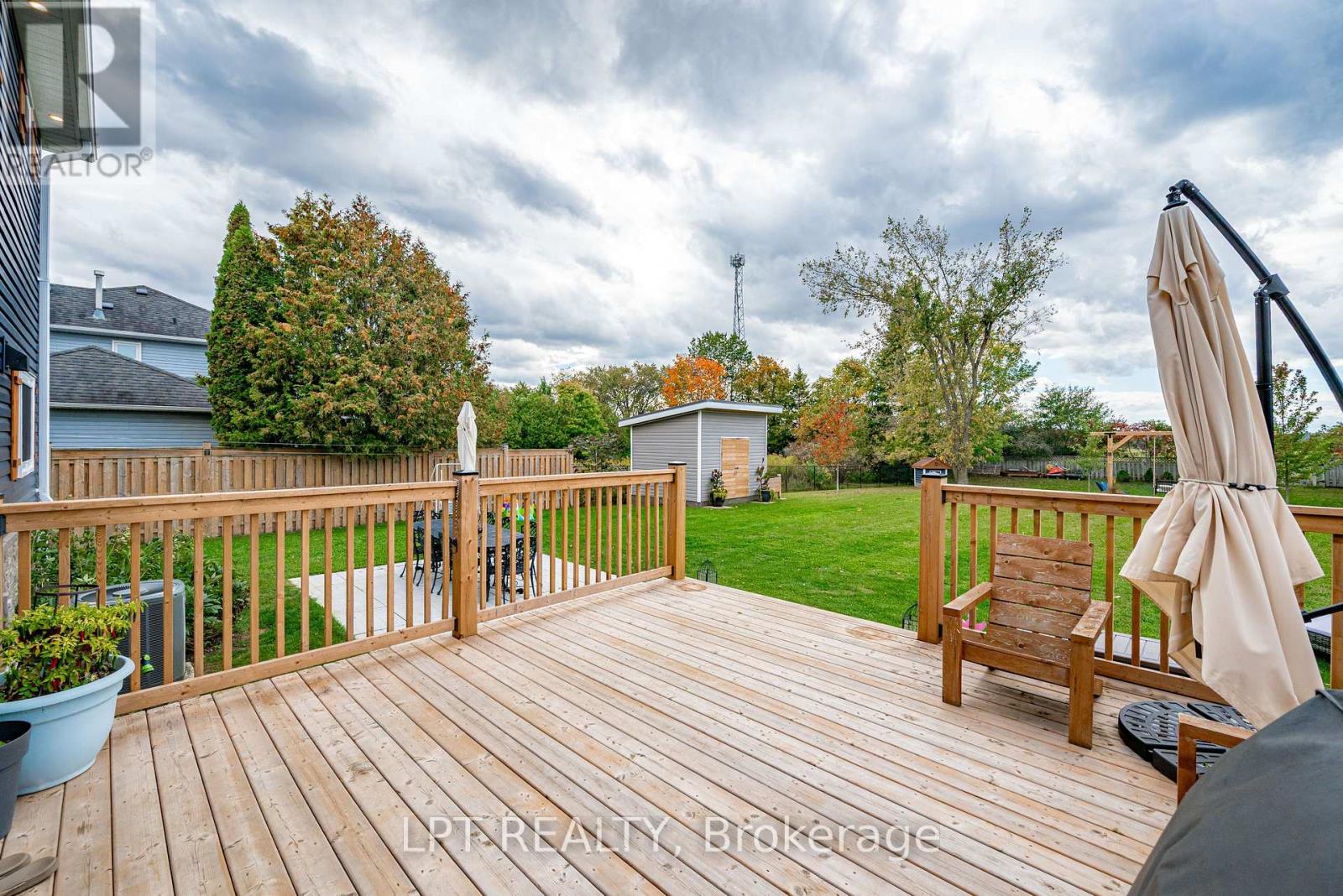 2730 Dempster Avenue Property Photo 36