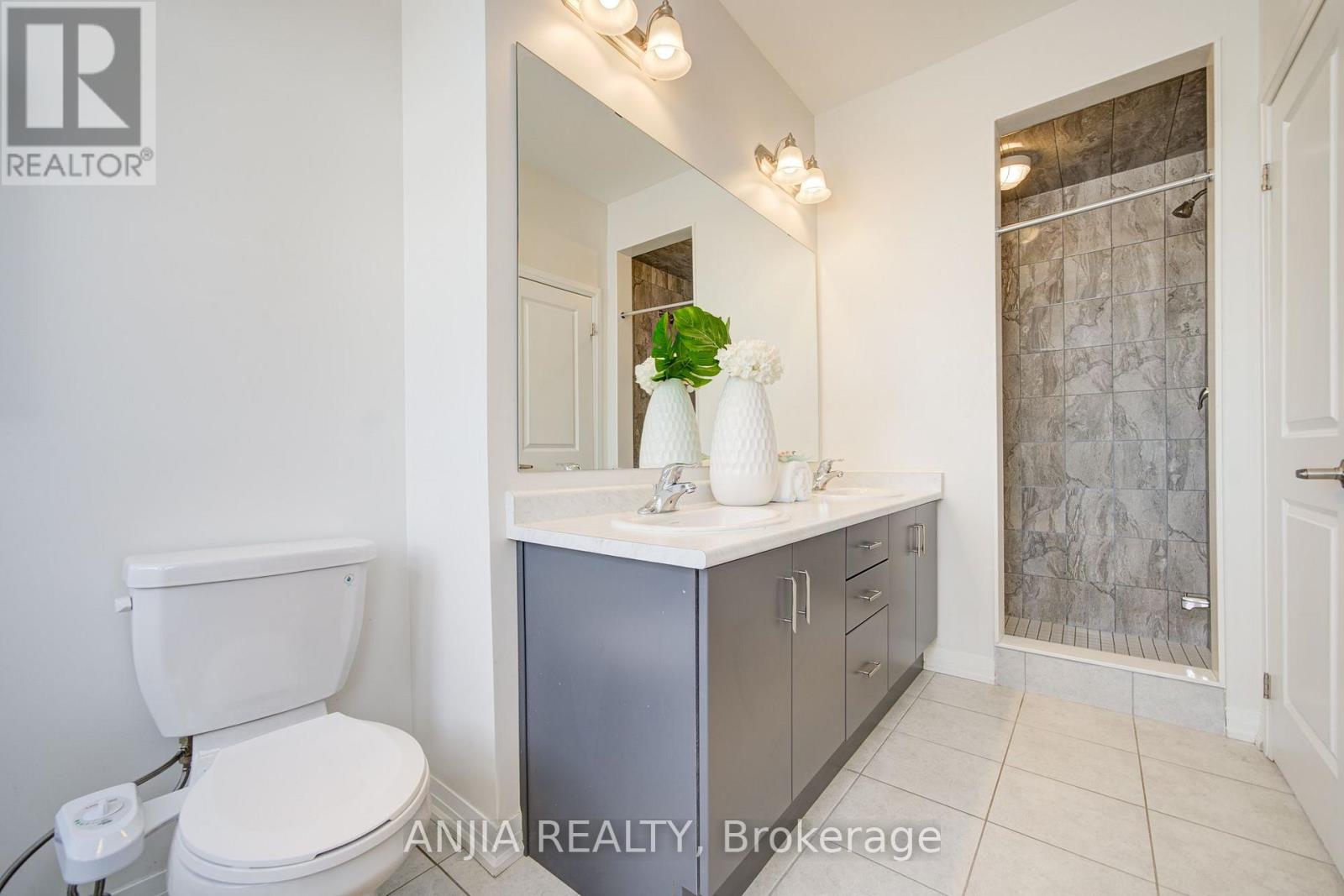111 Carneros Way Property Photo 28