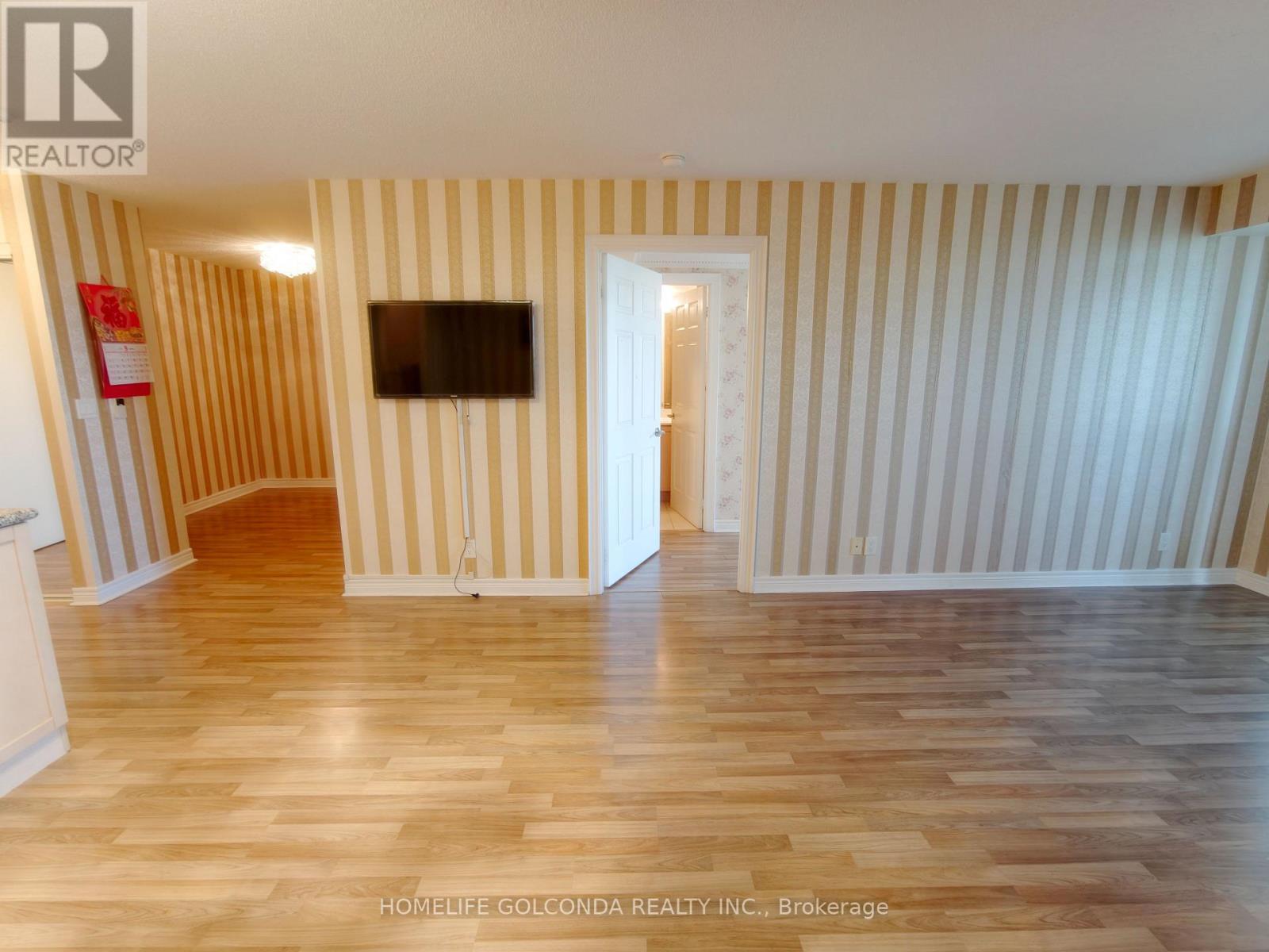 720 - 33 Cox Boulevard Property Photo 5