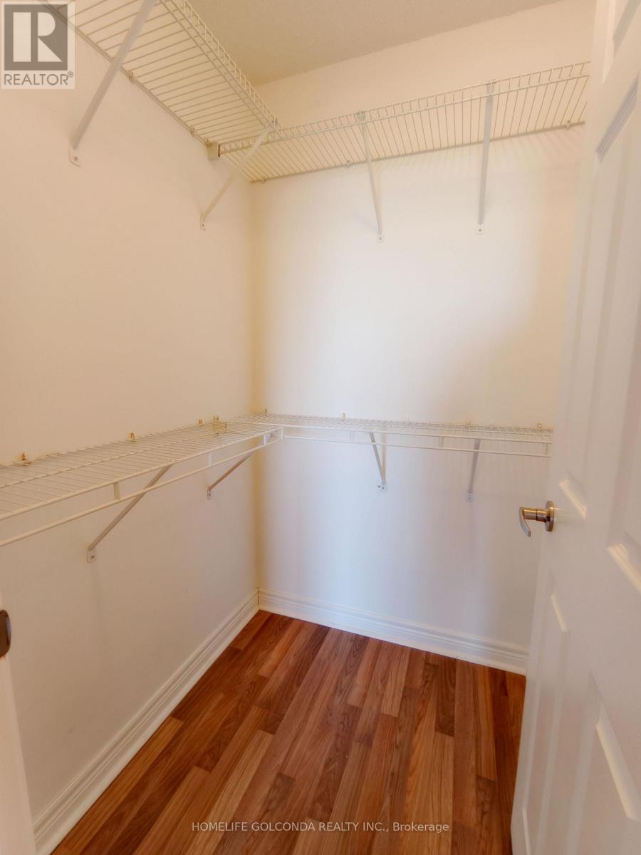 720 - 33 Cox Boulevard Property Photo 11