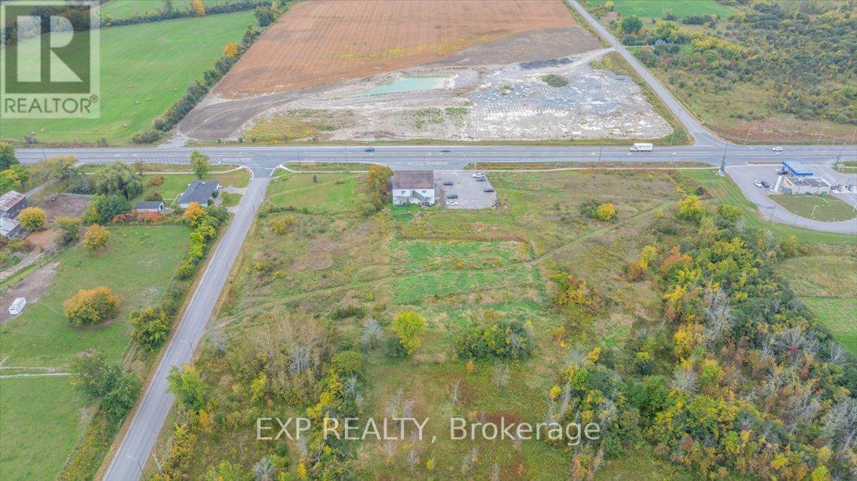 28408 Highway 48 Road Property Photo 7