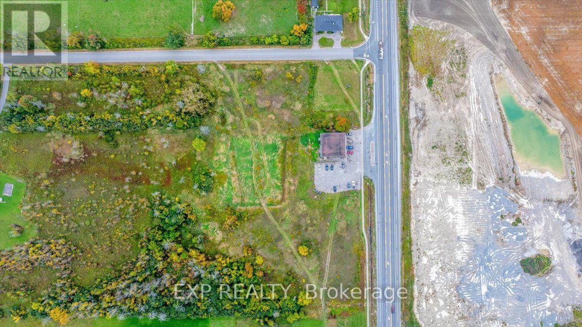28408 Highway 48 Road Property Photo 16