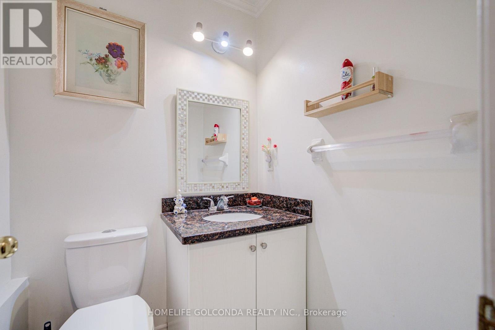 25 Eastpine Drive Property Photo 18