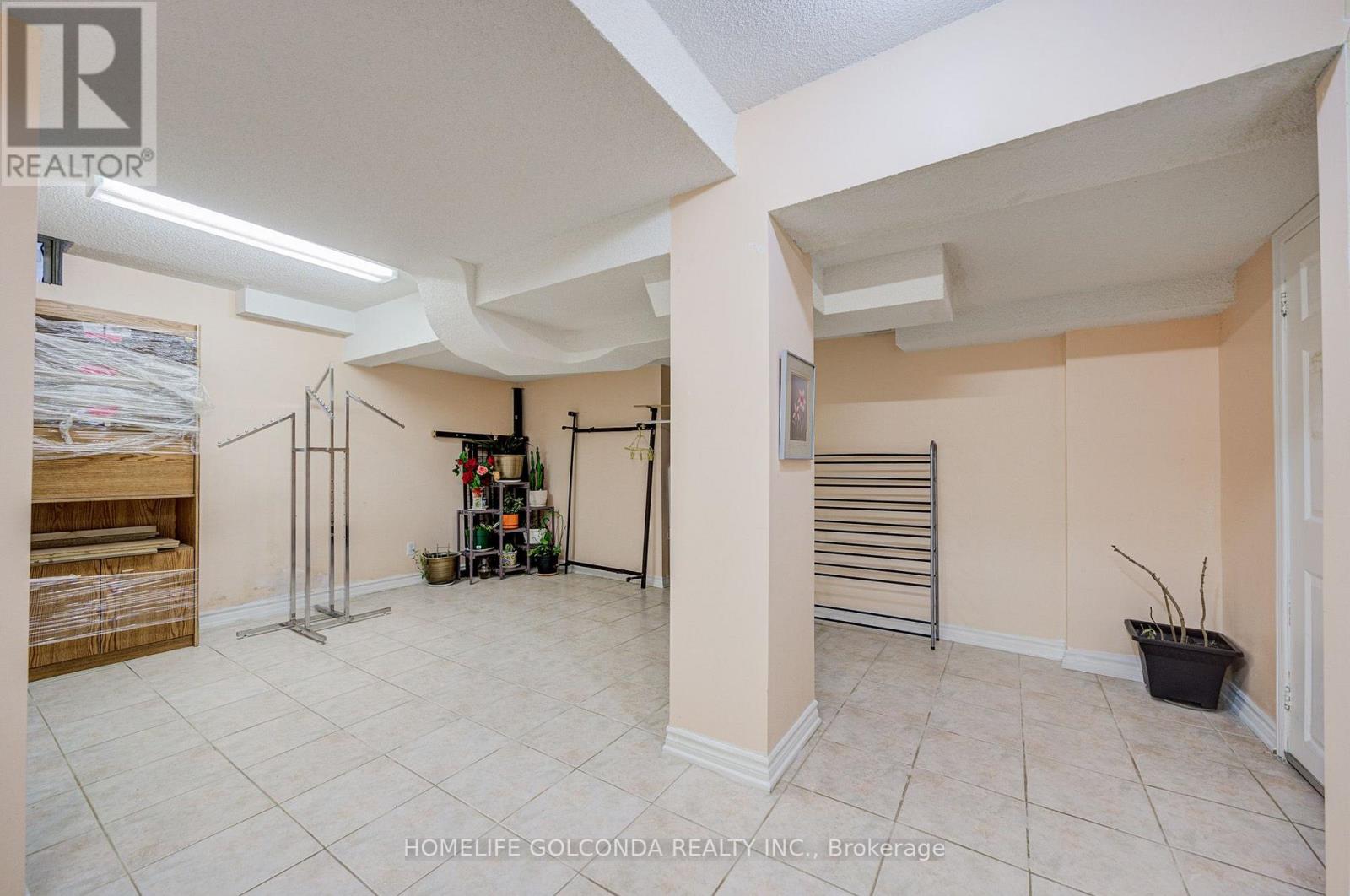 25 Eastpine Drive Property Photo 32