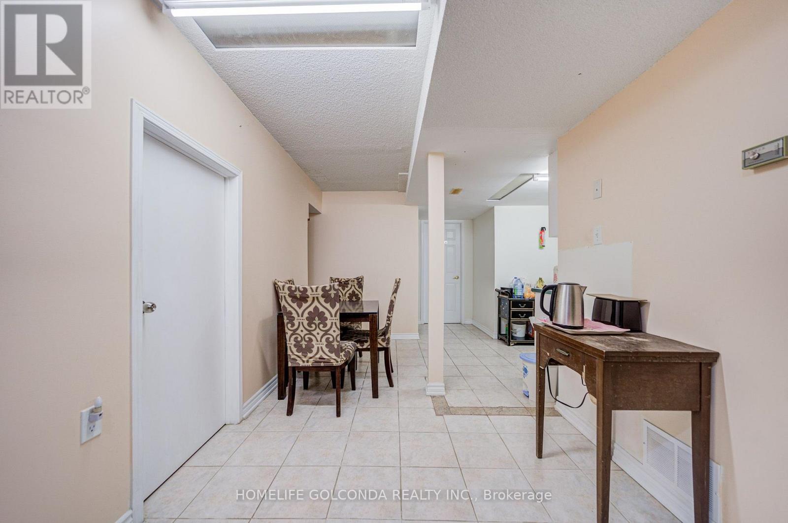 25 Eastpine Drive Property Photo 34