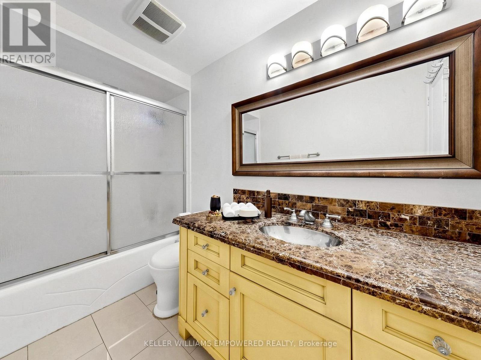 200 Castle Rock Drive Property Photo 29