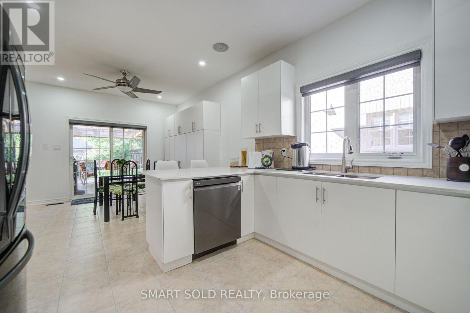 14 Giordano Way Property Photo 13