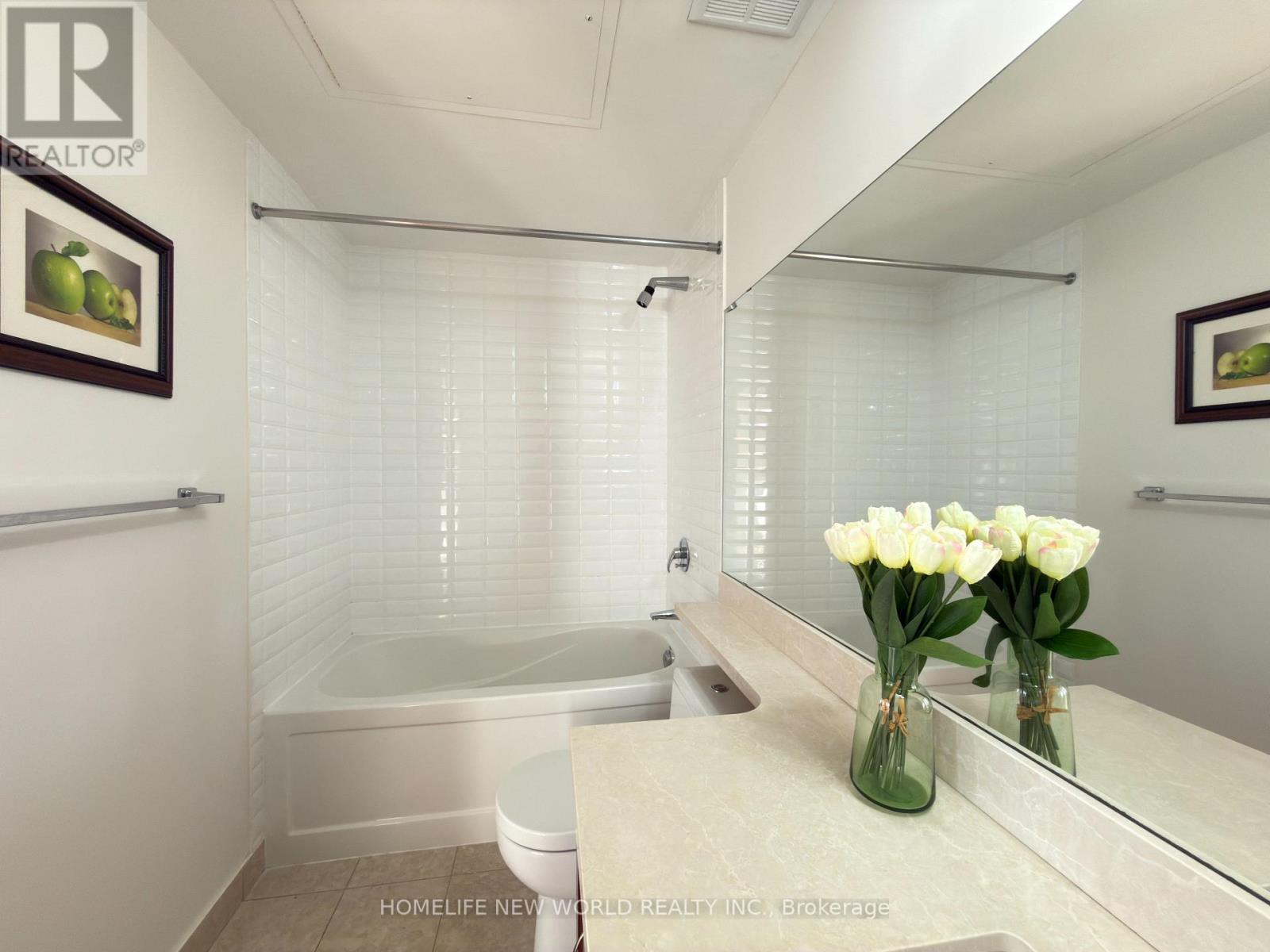 403 - 151 Upper Duke Crescent Property Photo 15