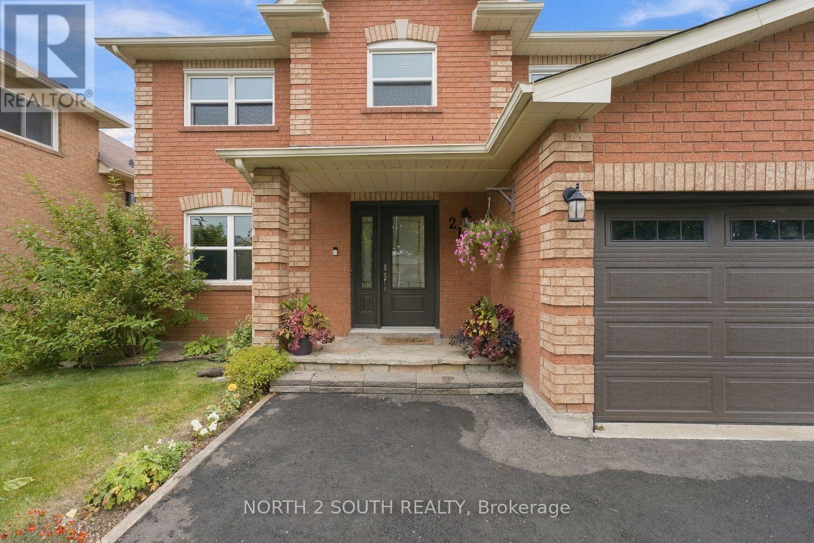 213 Melbourne Drive Property Photo 5