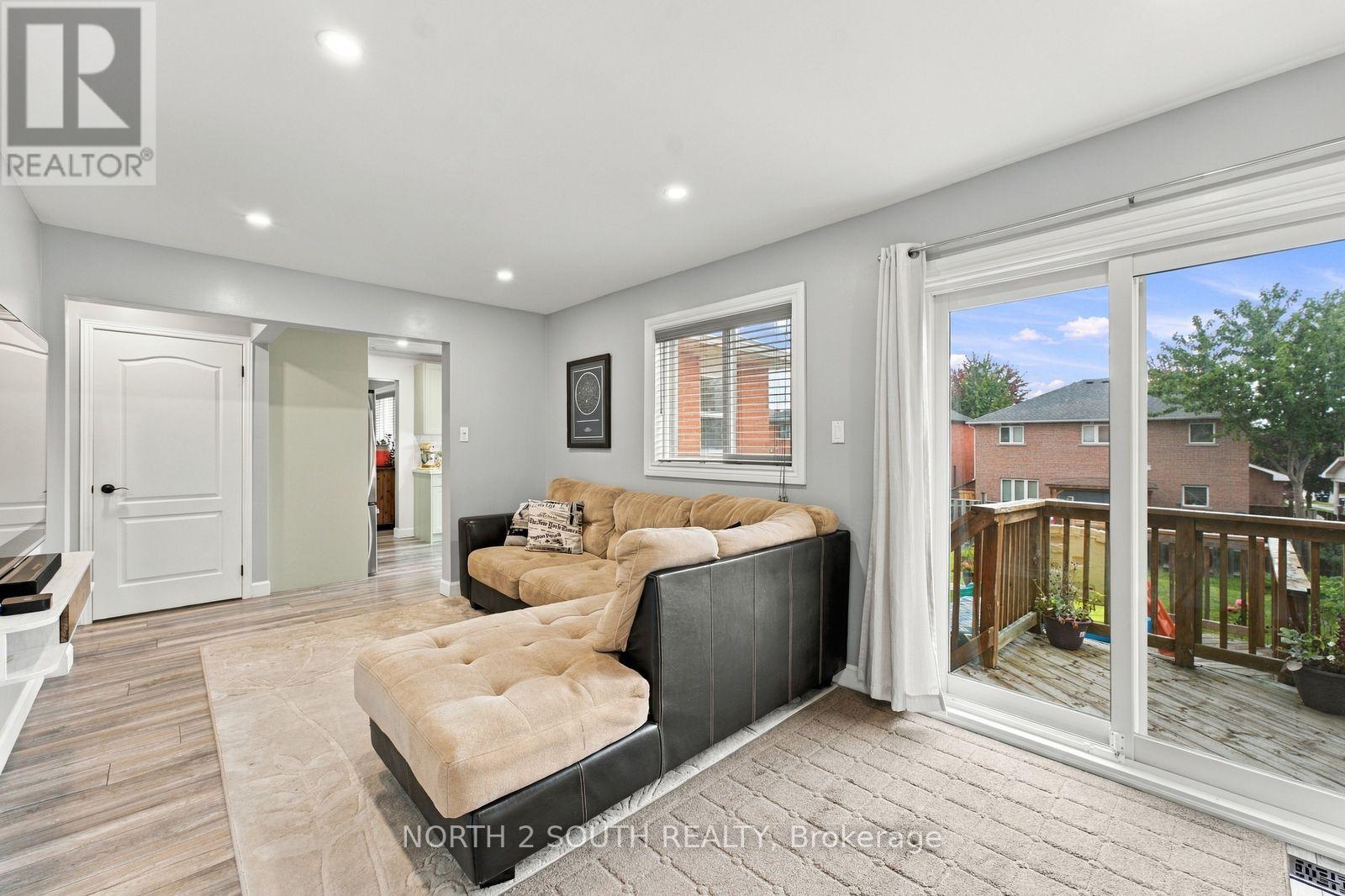 213 Melbourne Drive Property Photo 11