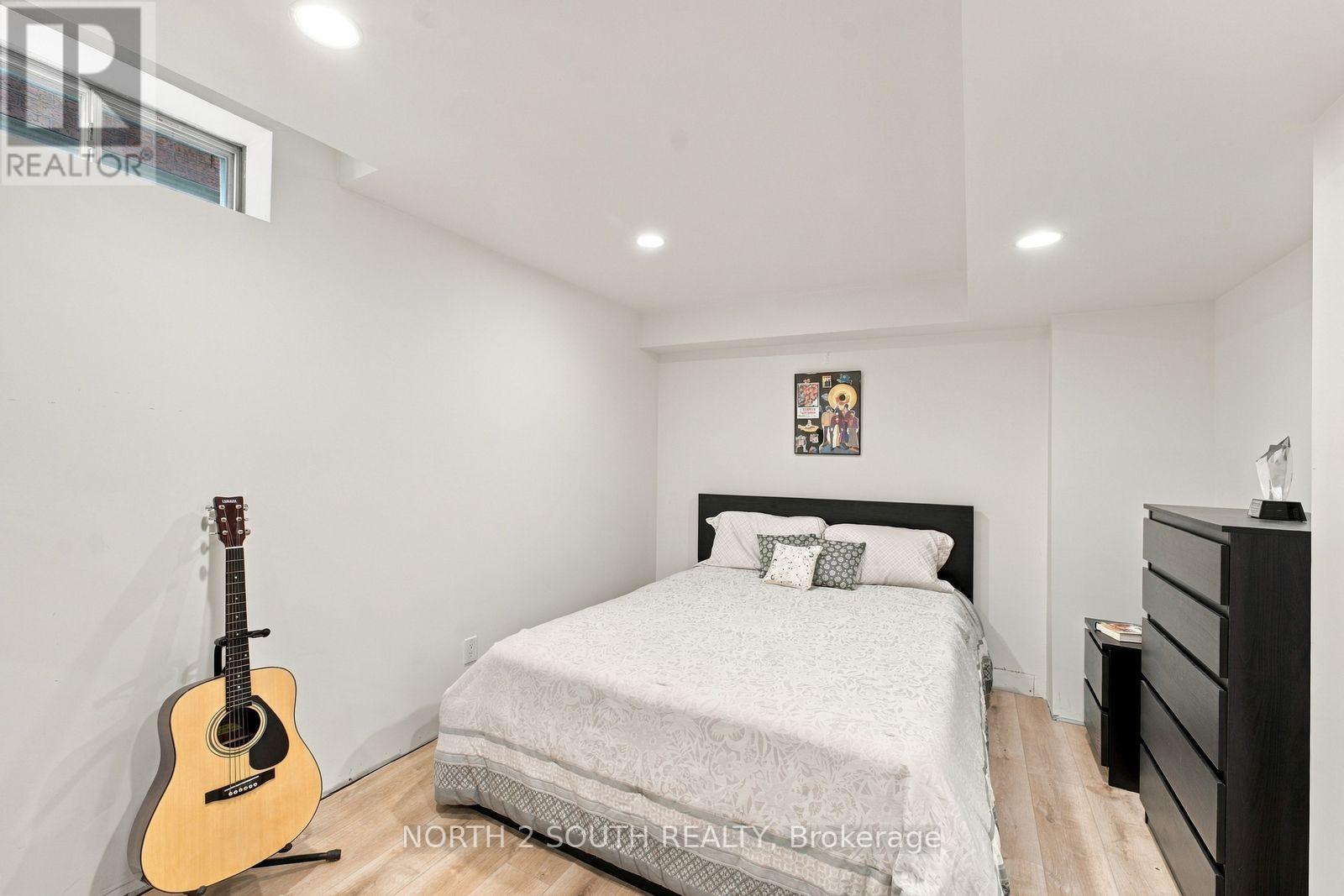 213 Melbourne Drive Property Photo 38